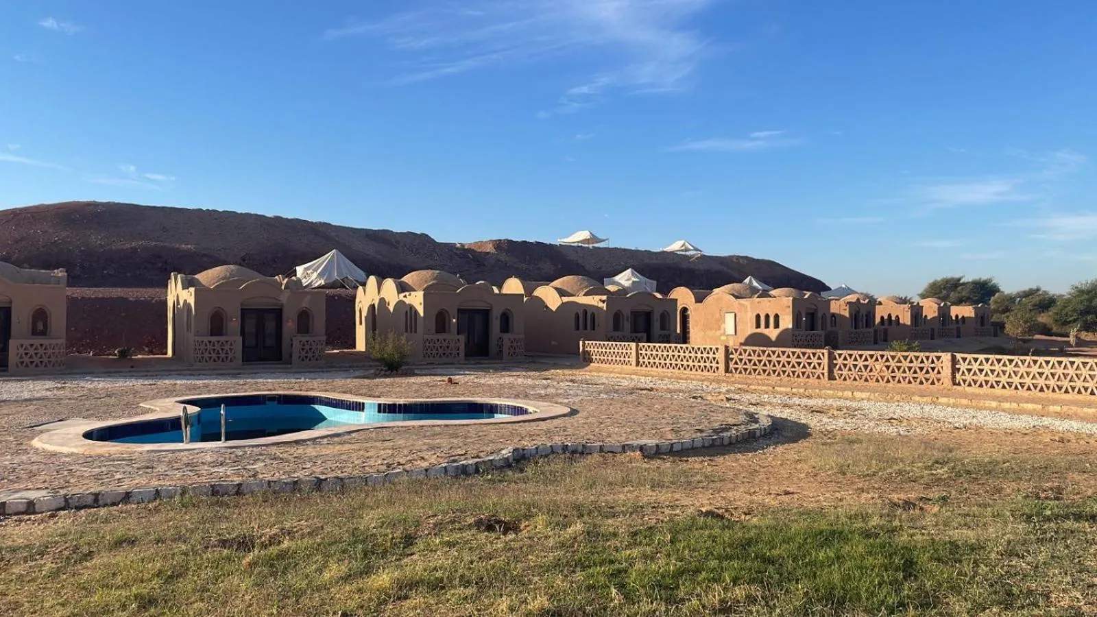 Swimming pool in Shanda Lodge Desert Resort