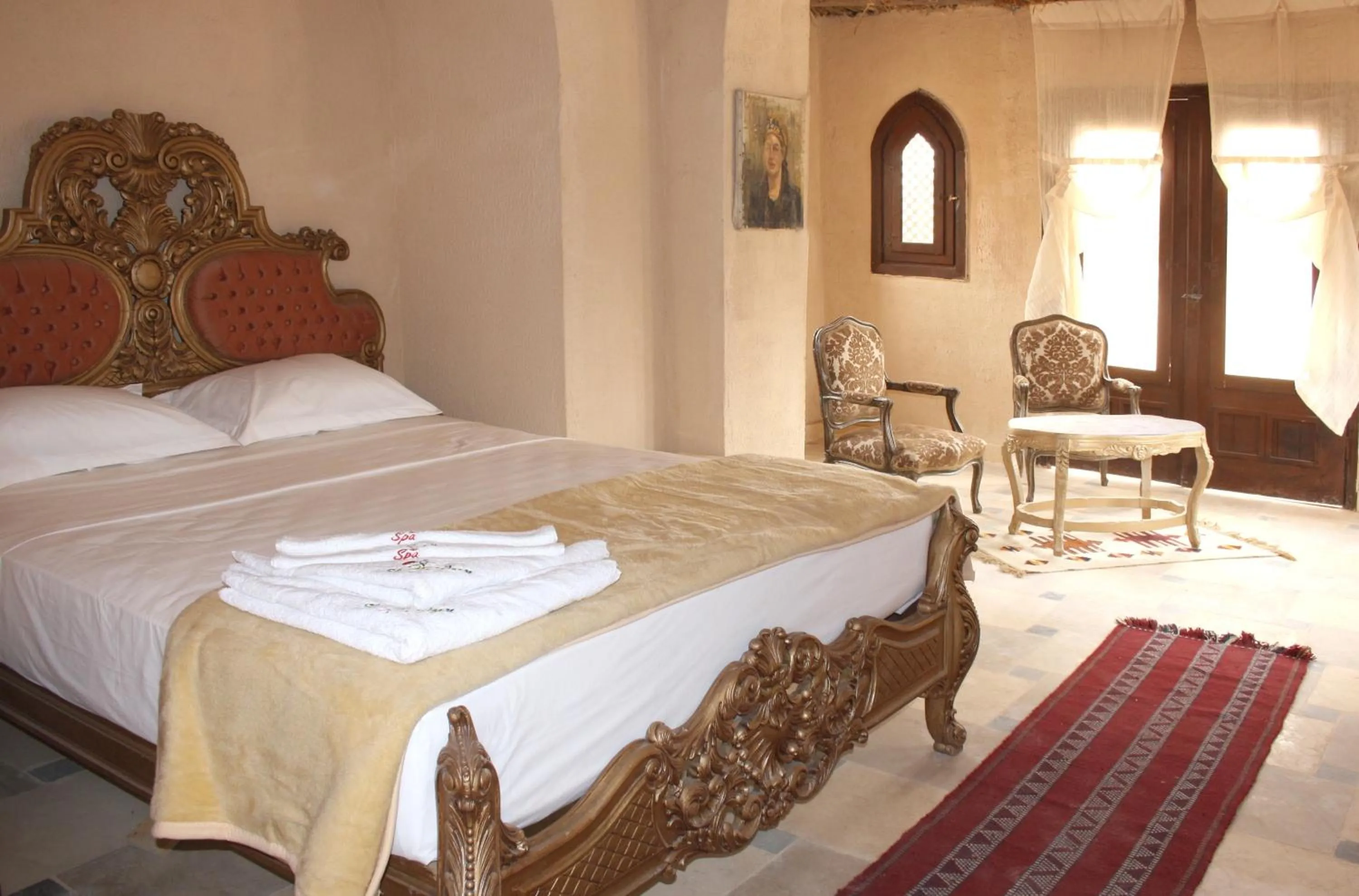 Bedroom, Bed in Shanda Lodge Desert Resort