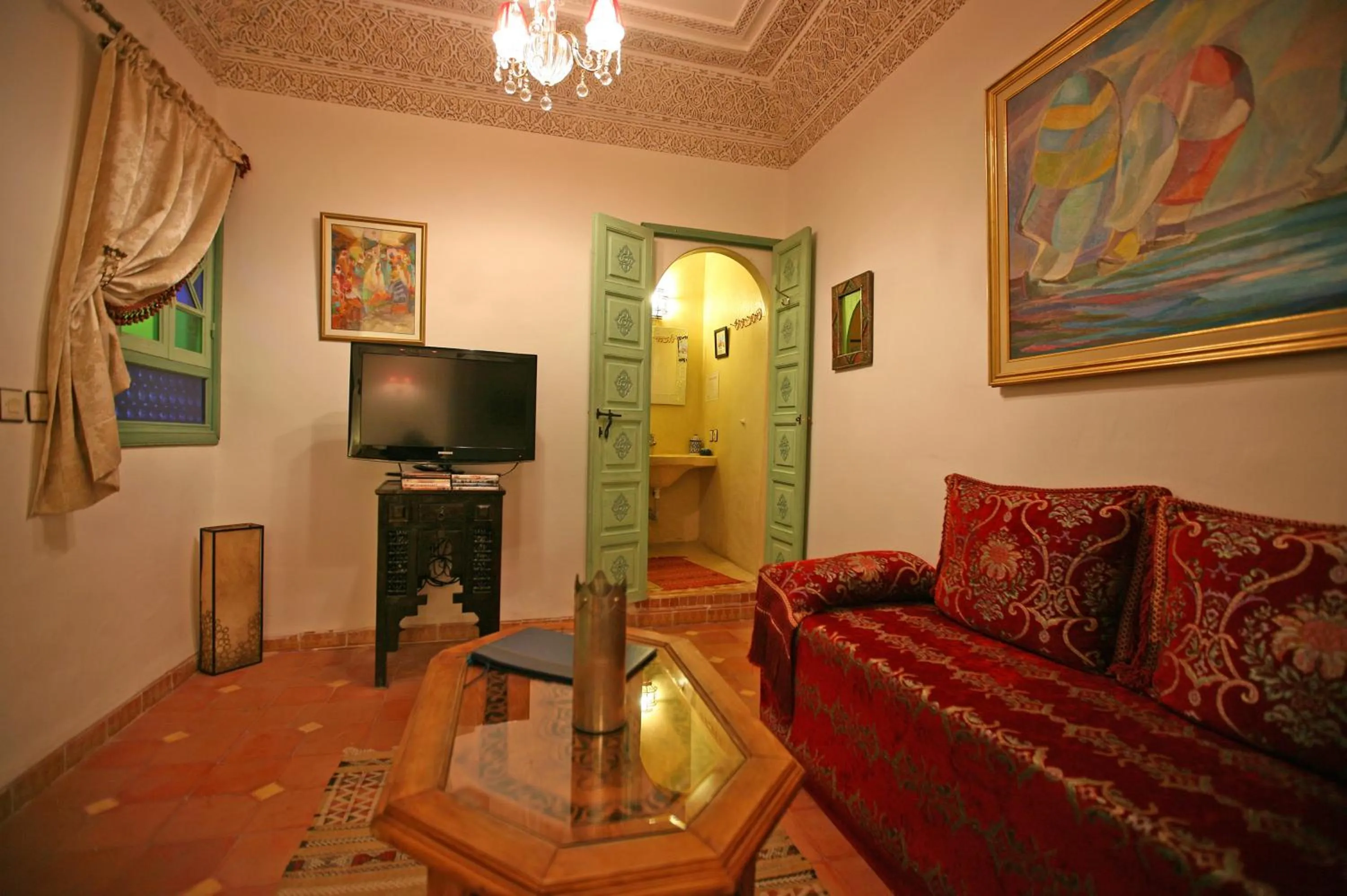 Lounge or bar in Riad Cherihane