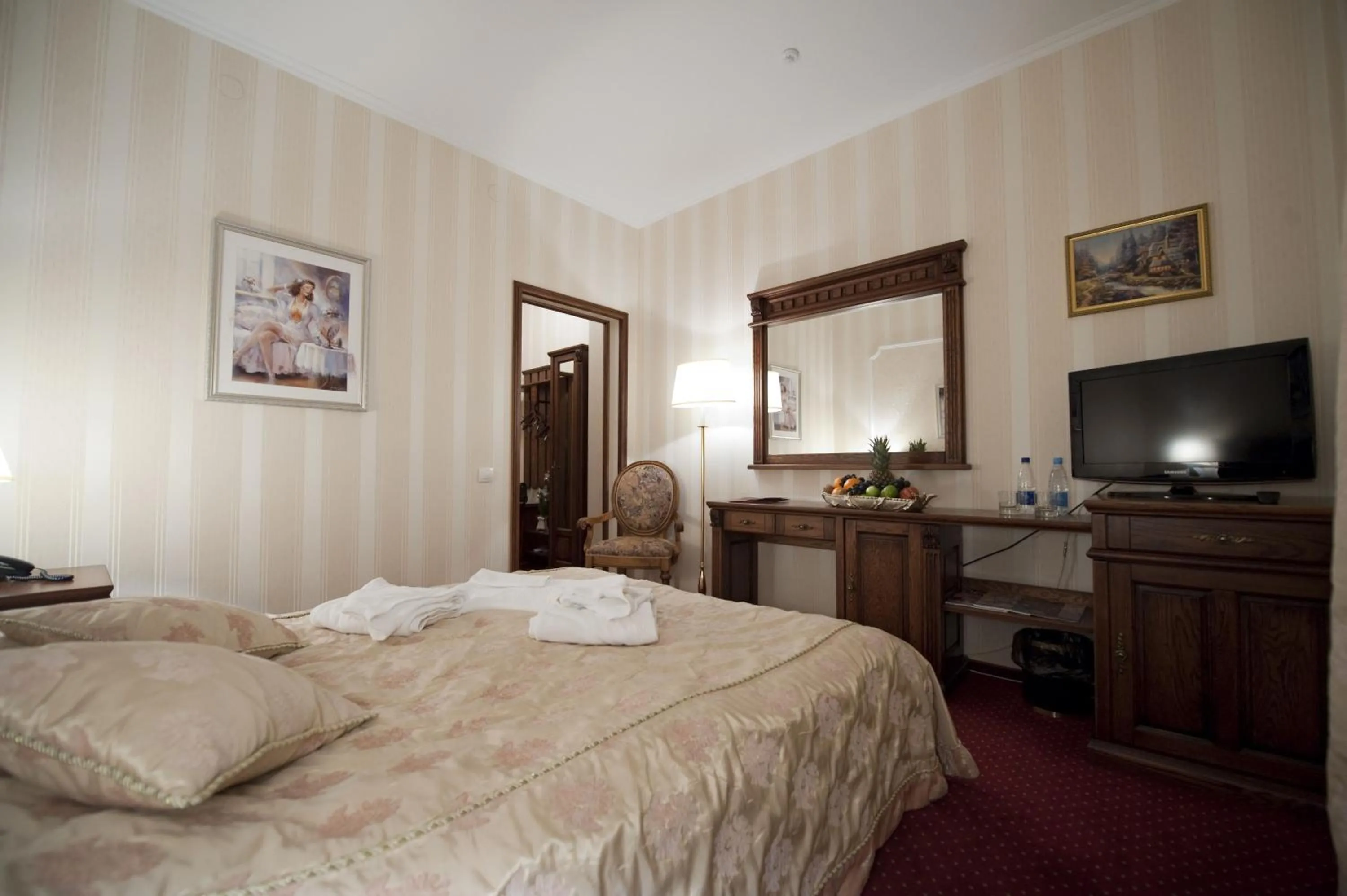 Comfort Double Room - single occupancy in Deluxe Hotel Kupava