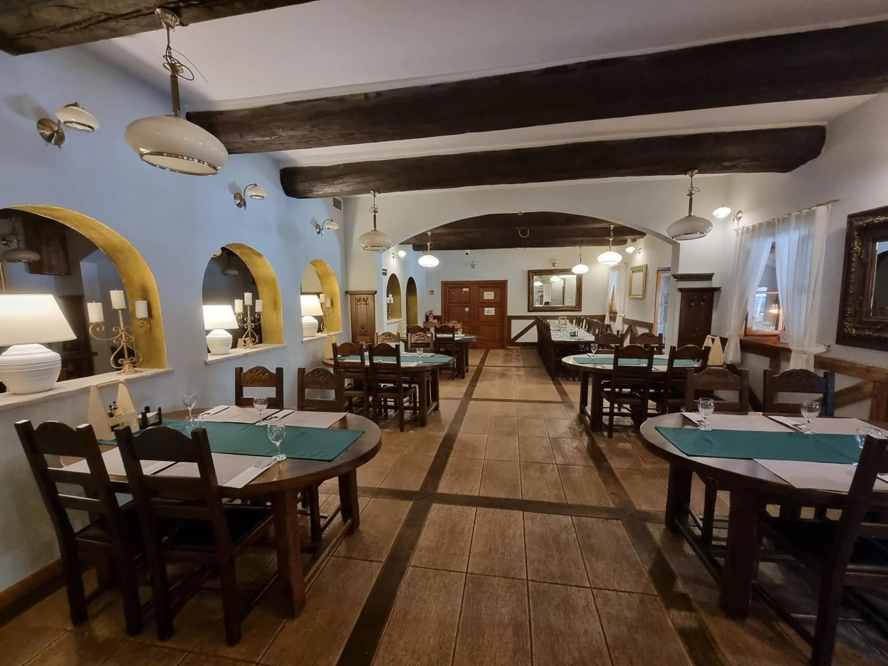 Restaurant/places to eat in Hotel Górski