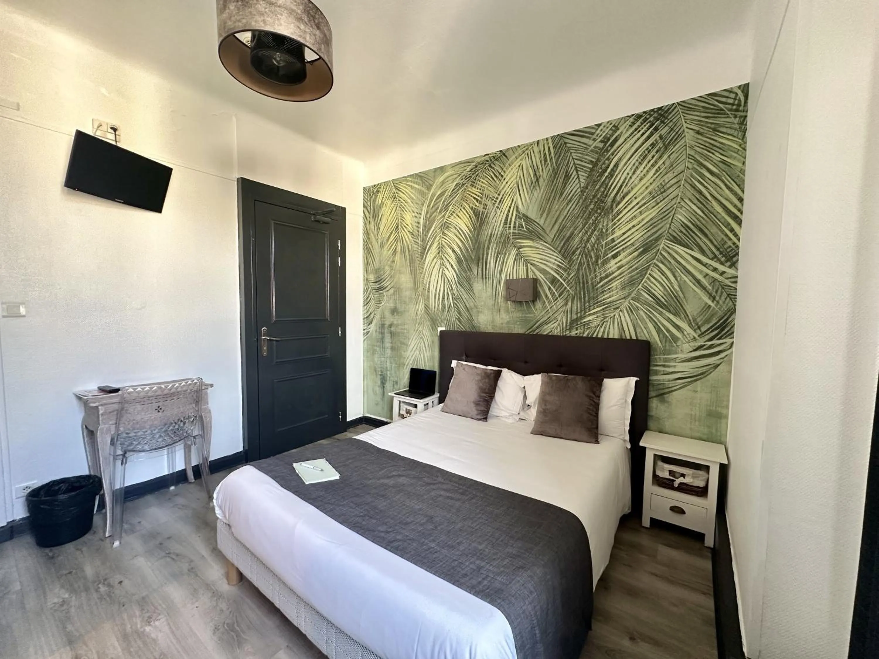 Bed in Hôtel Parc Mazon-Biarritz