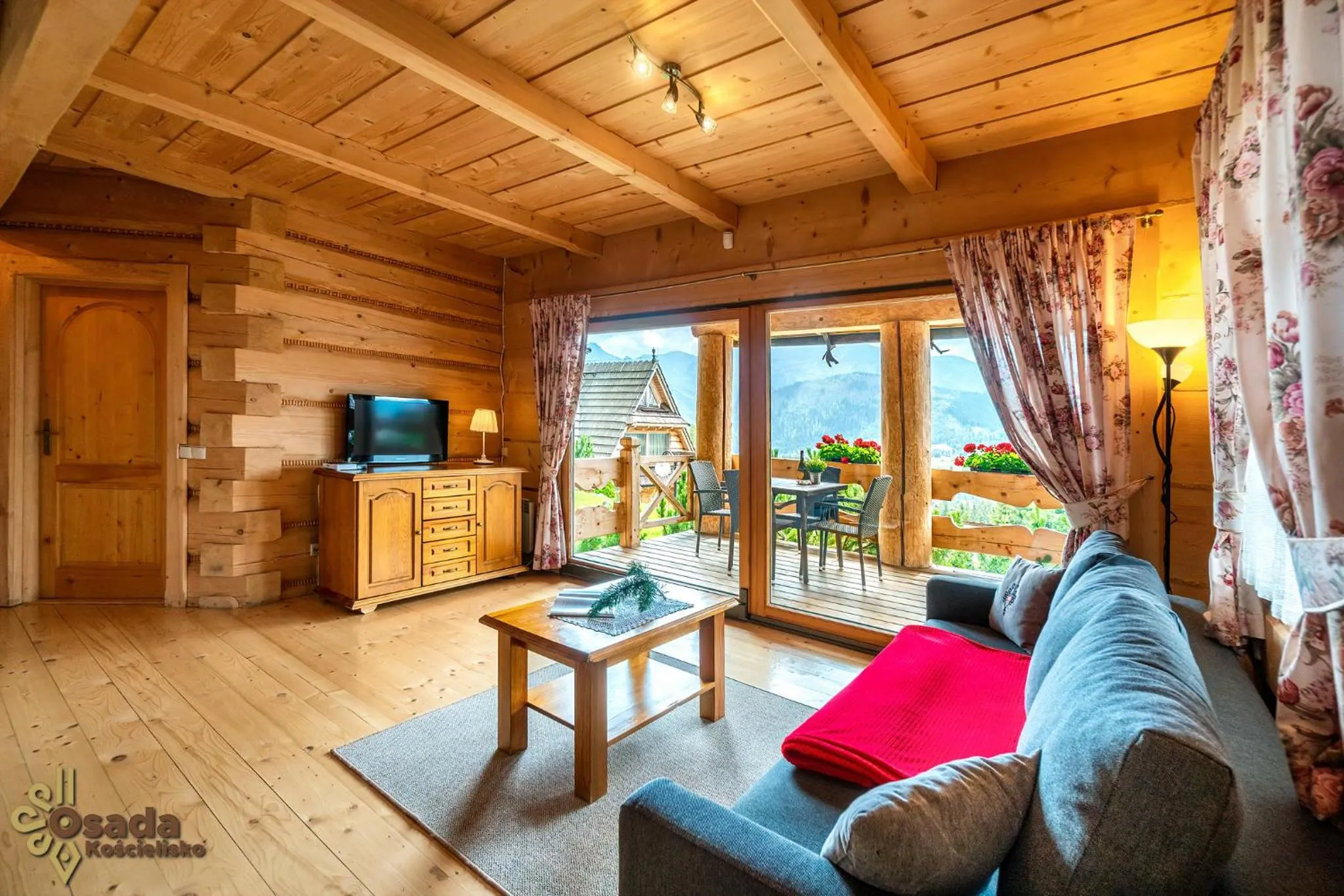 Communal lounge/ TV room in Osada Kościelisko - Tatry na Wyciągnięcie Ręki