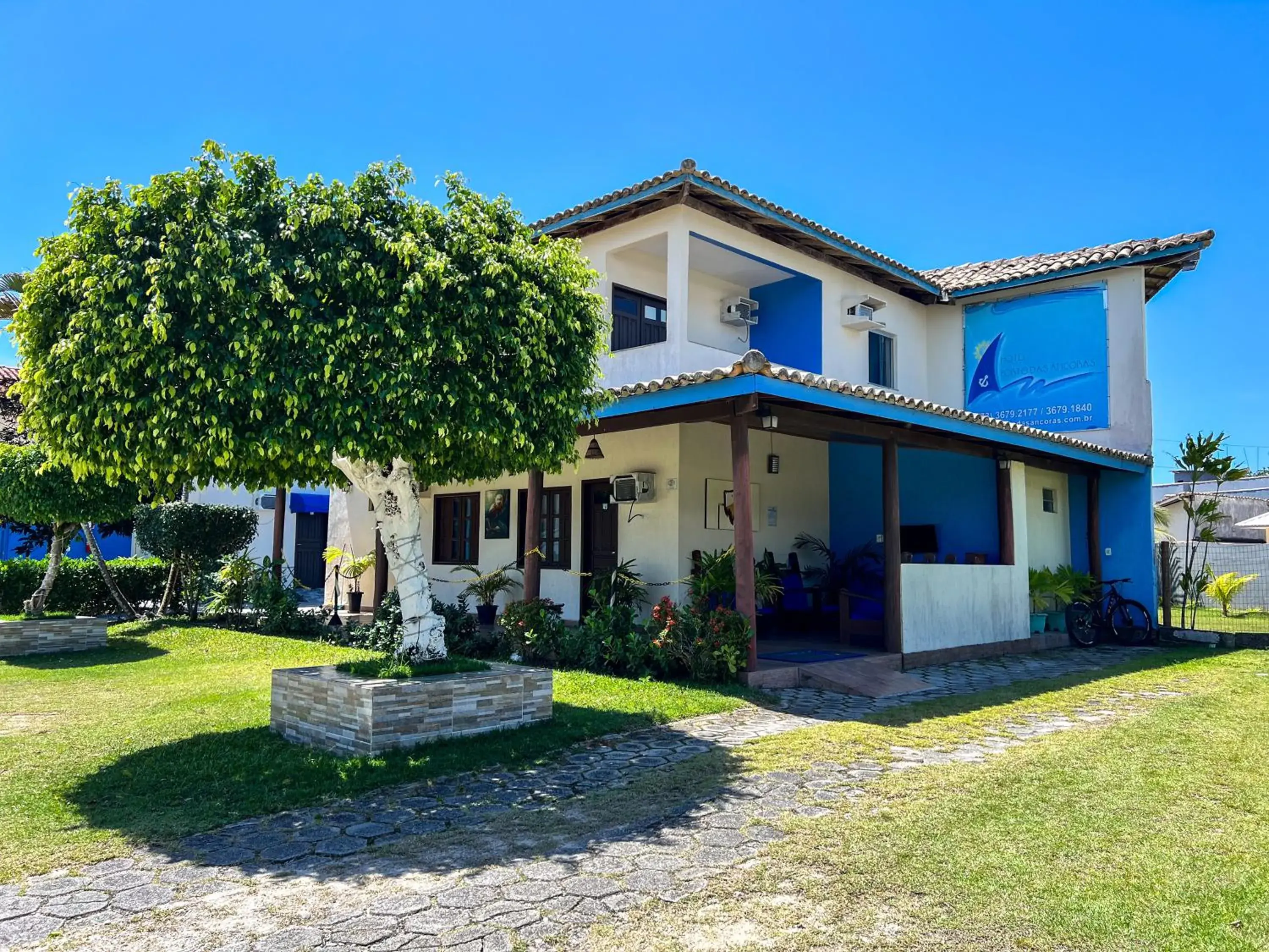 Property building in Hotel Porto das Ancoras Property building in Hotel Porto das Ancoras