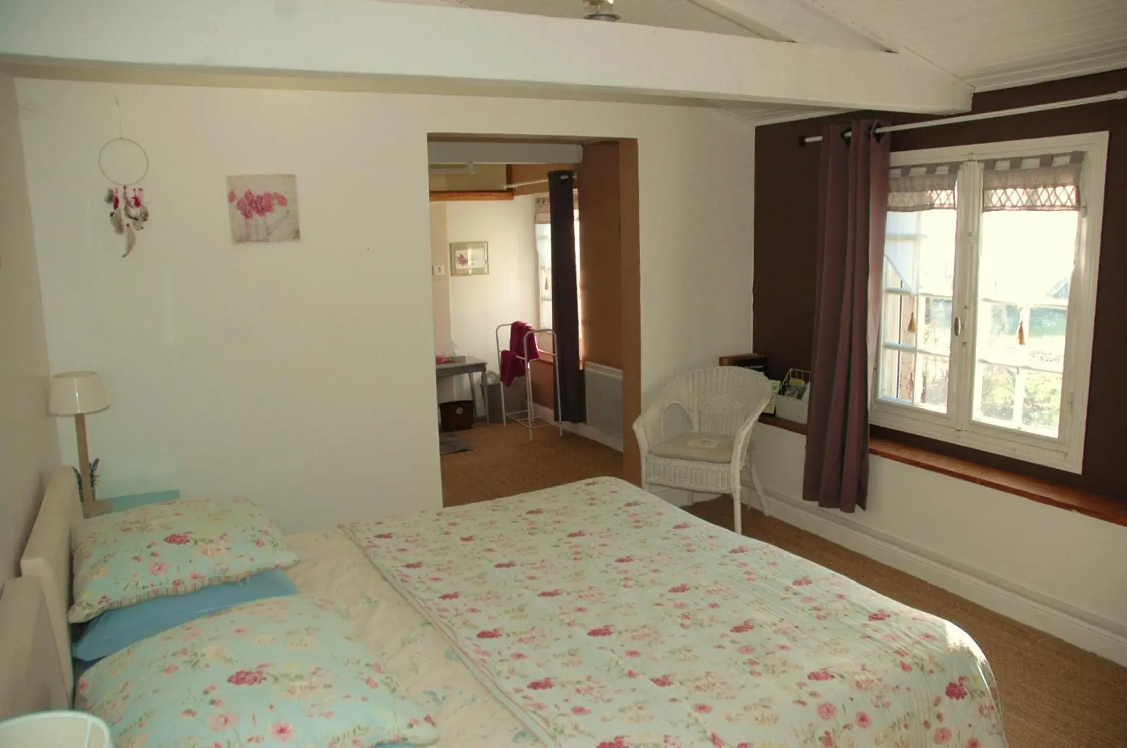 Double Room in Domaine de la Queyssie Double Room in Domaine de la Queyssie