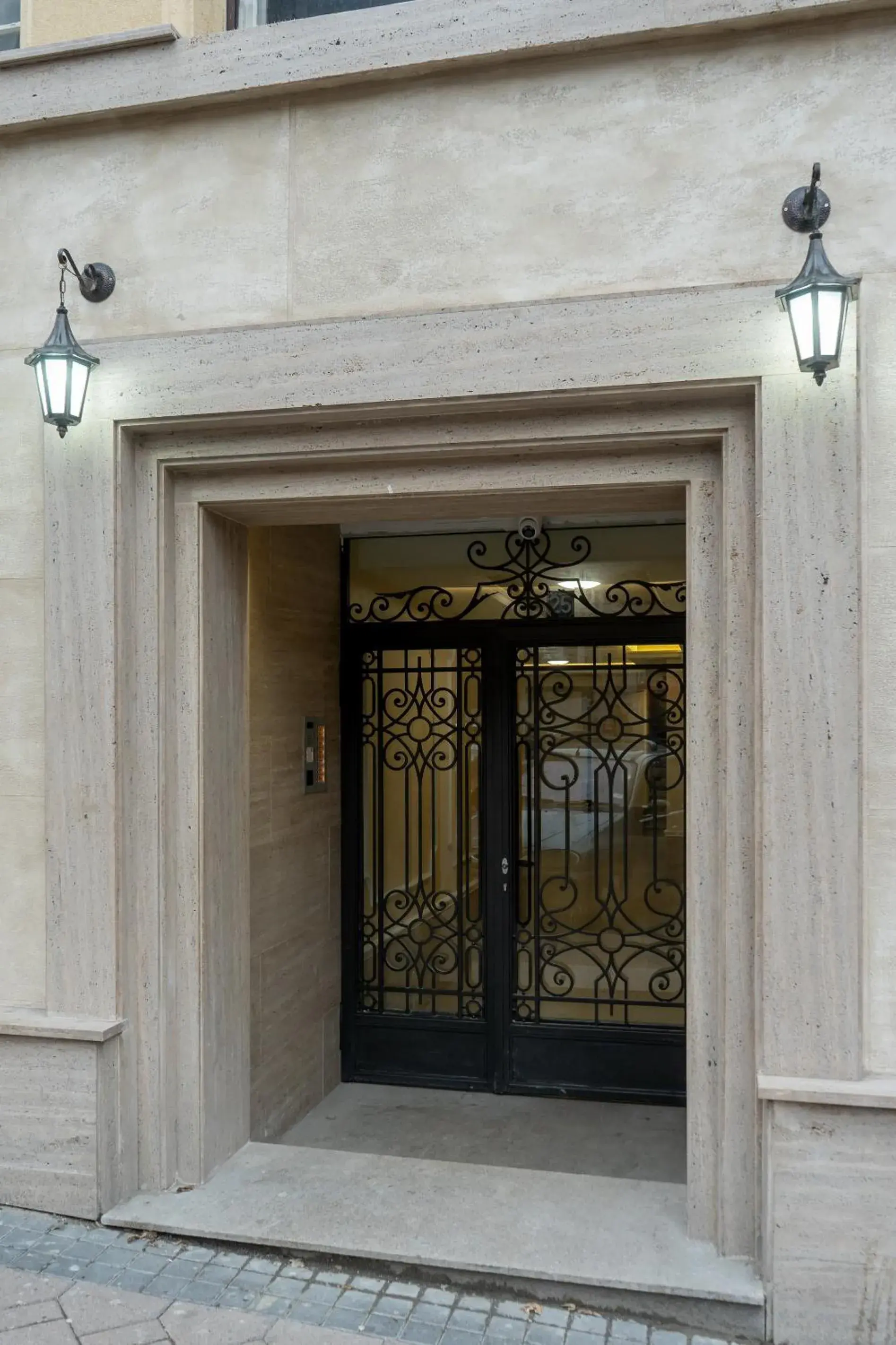 Property building in Black Pearl Luxury Suites Property building in Black Pearl Luxury Suites