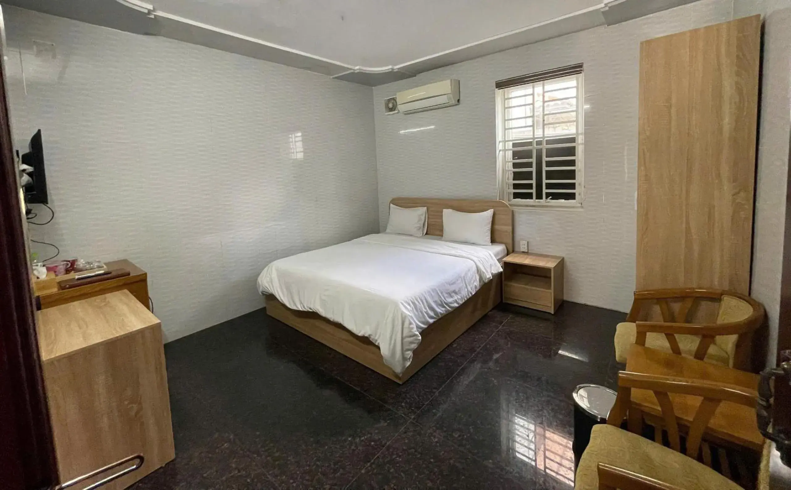 Bed in Tuyet Suong Villa Hotel Bed in Tuyet Suong Villa Hotel