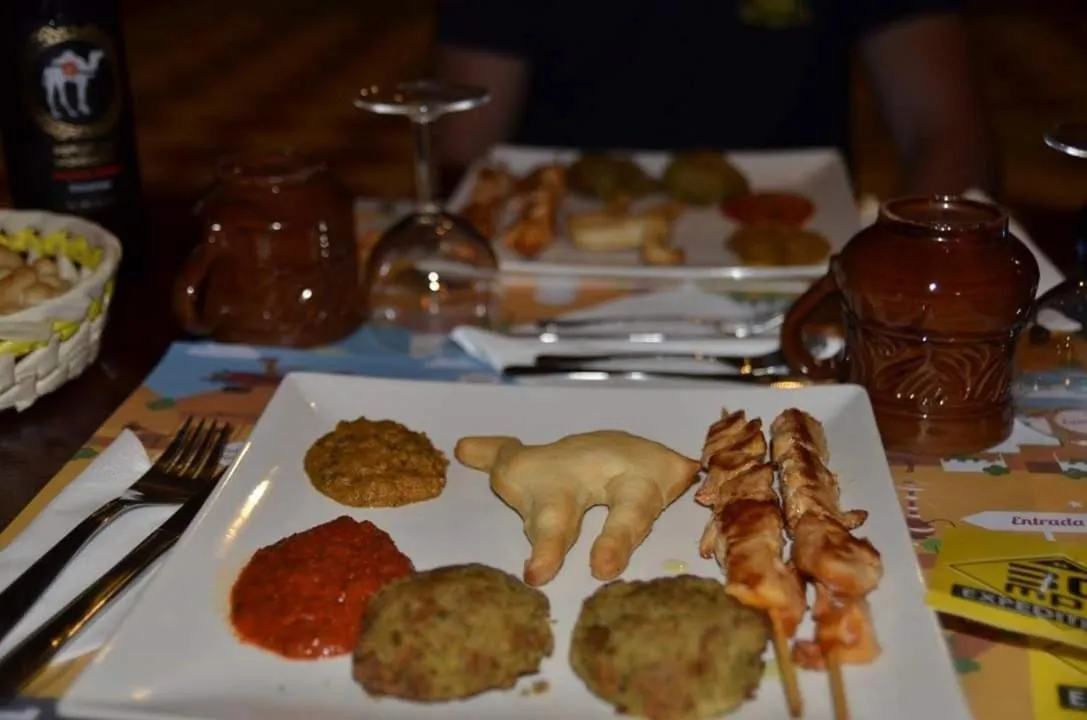 Hotel Cueva Tardienta Monegros-Adults Only