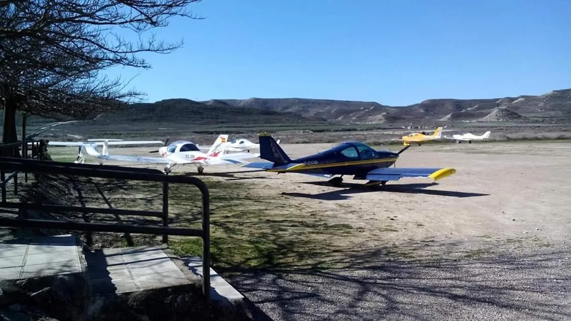 Hotel Cueva Tardienta Monegros-Adults Only