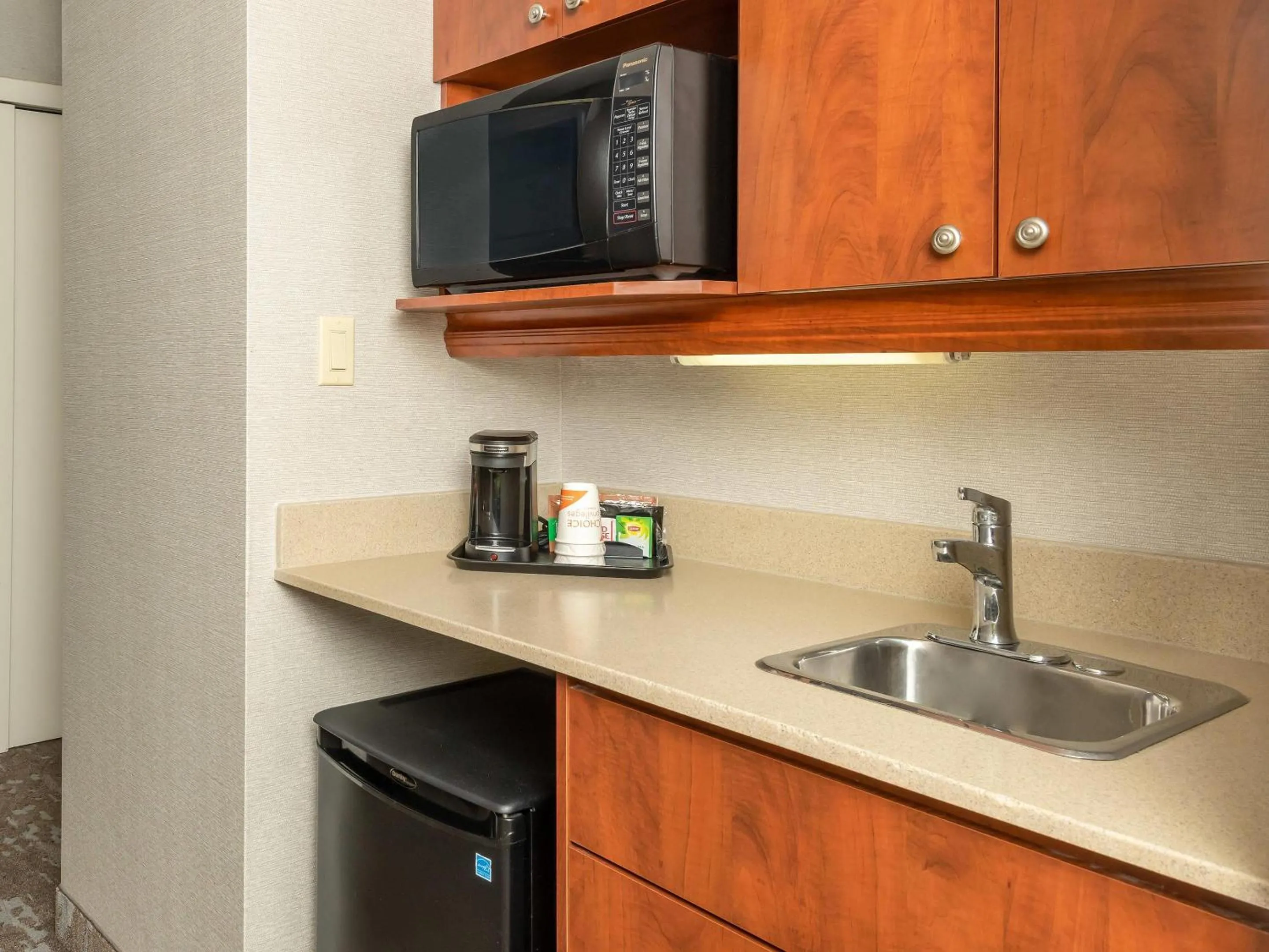 Bedroom in Comfort Inn Kanata Ottawa West