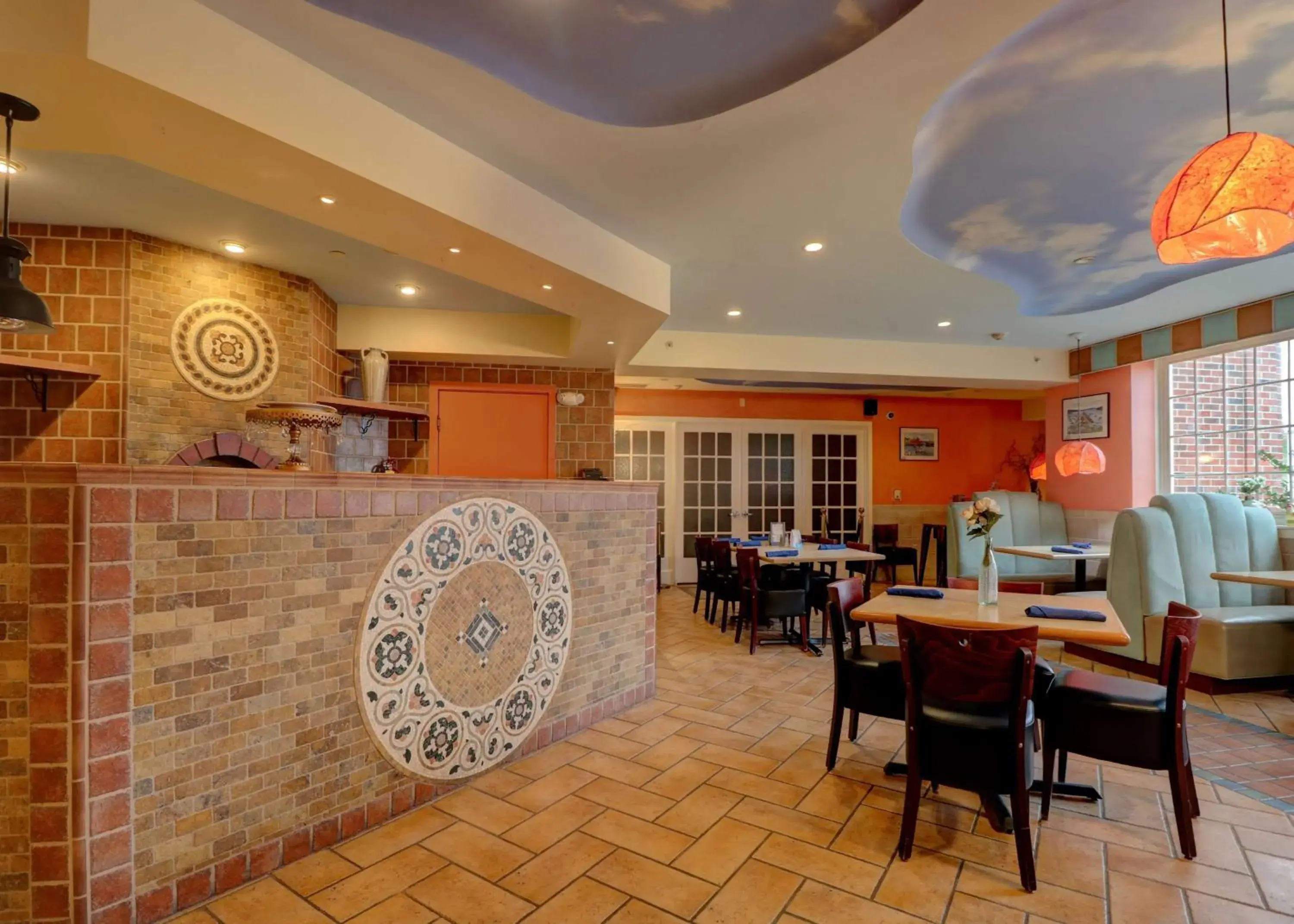 Restaurant/places to eat in Senator Inn & Spa Restaurant/places to eat in Senator Inn & Spa