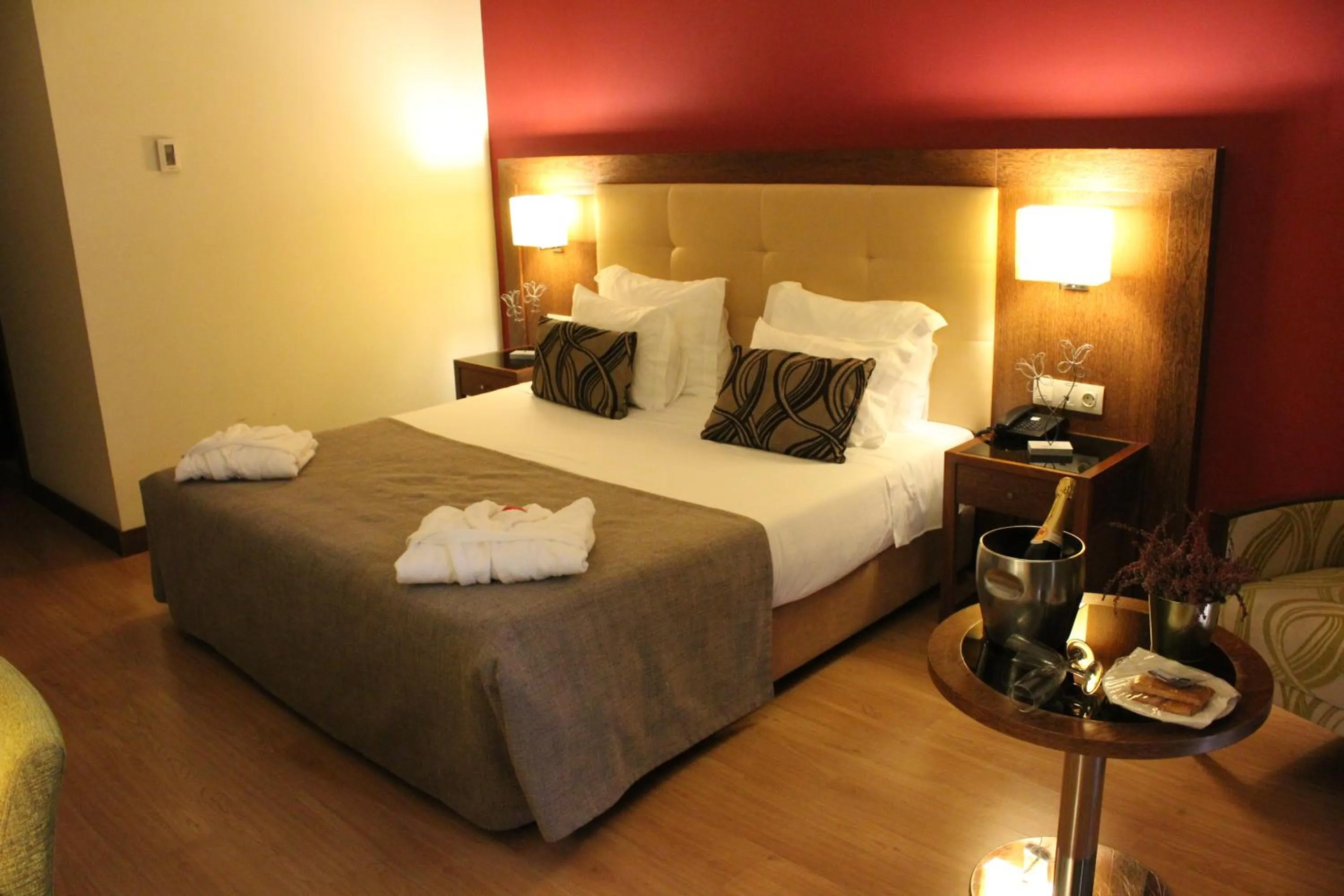 Bed in Palace Hotel & Spa Termas de São Tiago