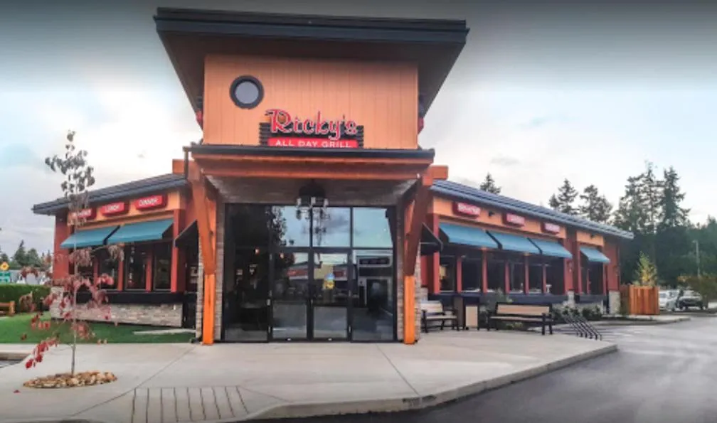 Restaurant/places to eat in Arbutus Grove Motel