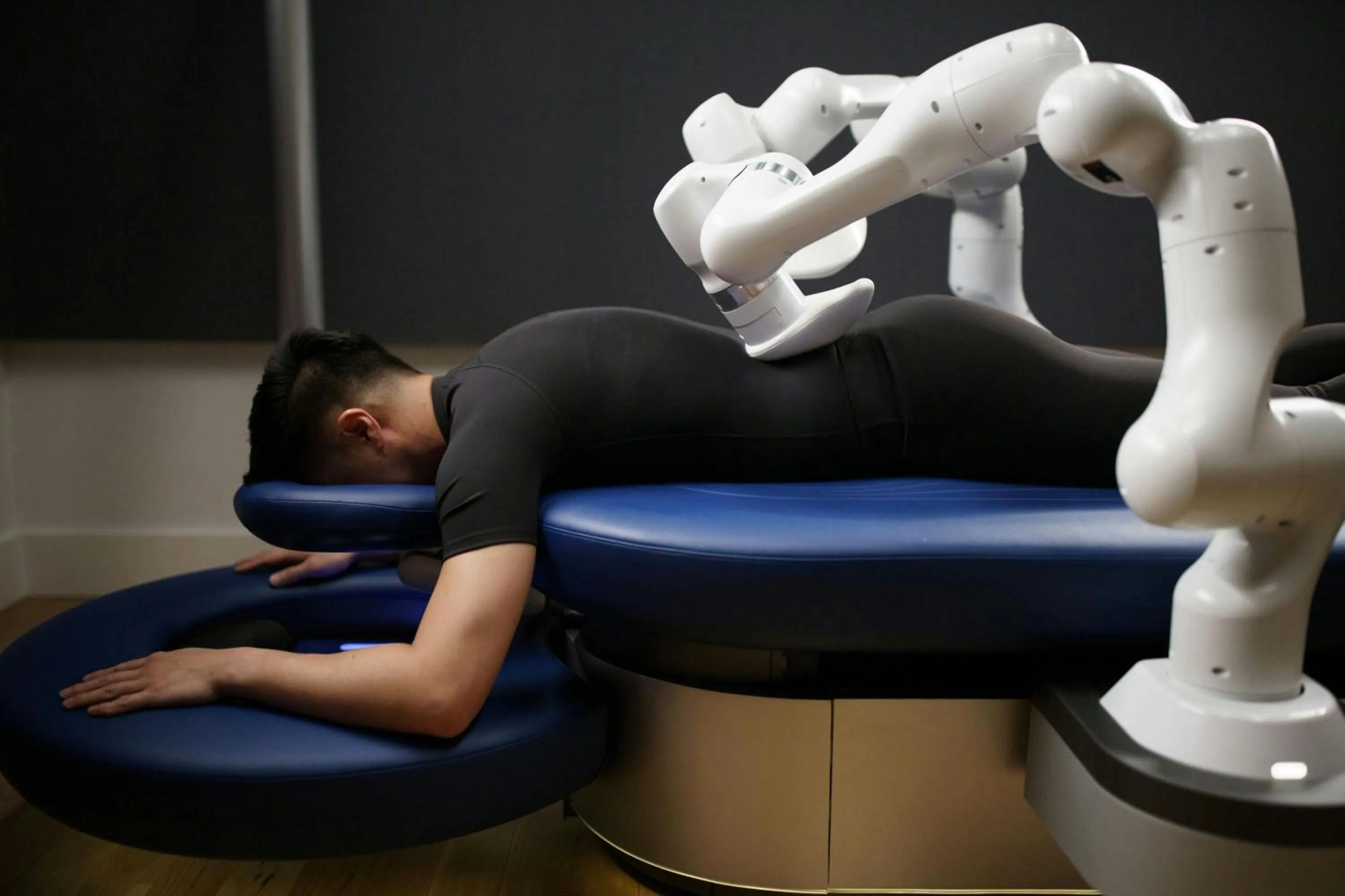 Spa and wellness centre/facilities in W Seattle