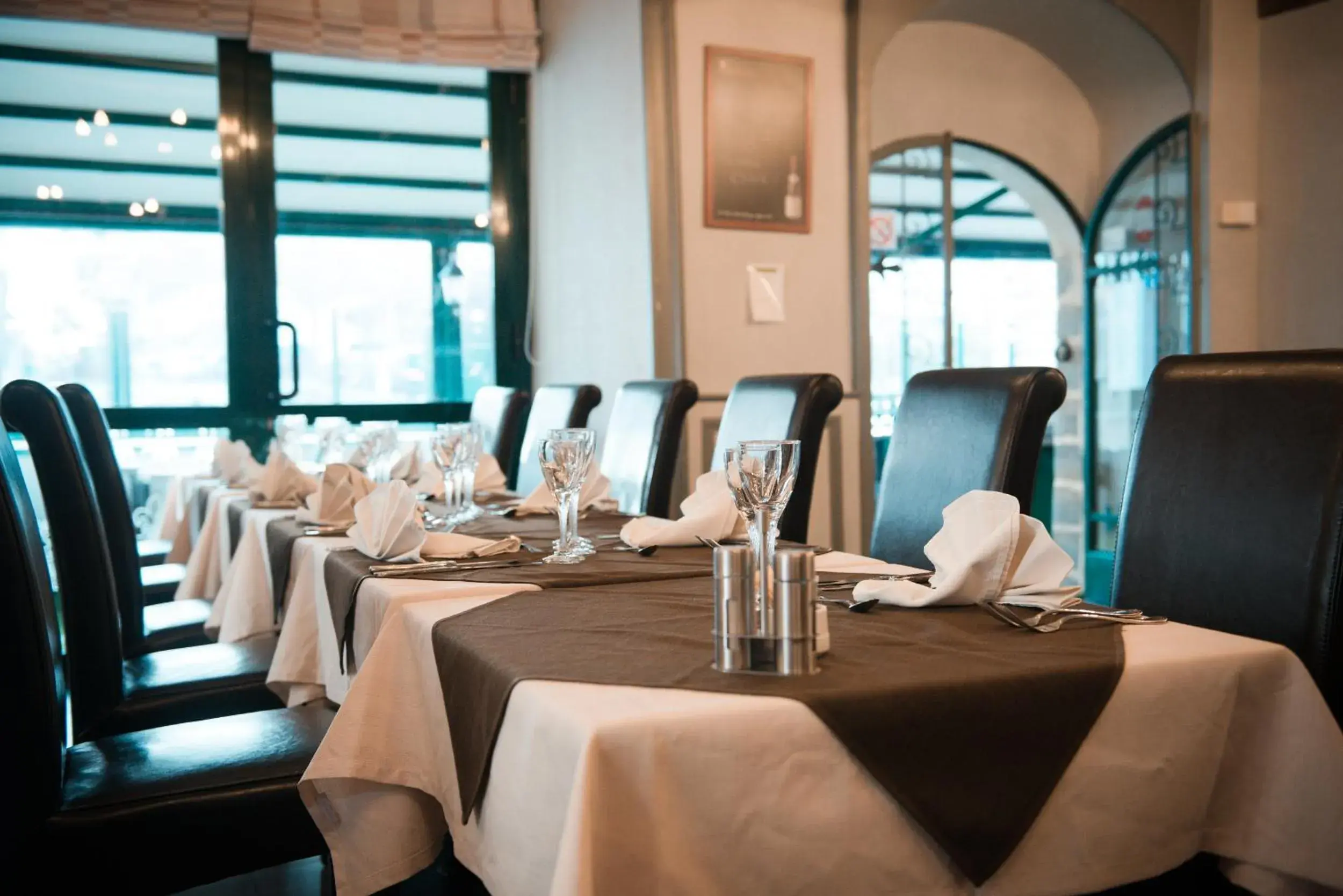 Restaurant/places to eat in La Croix Verte - Le Relais des Moulins Restaurant/places to eat in La Croix Verte - Le Relais des Moulins