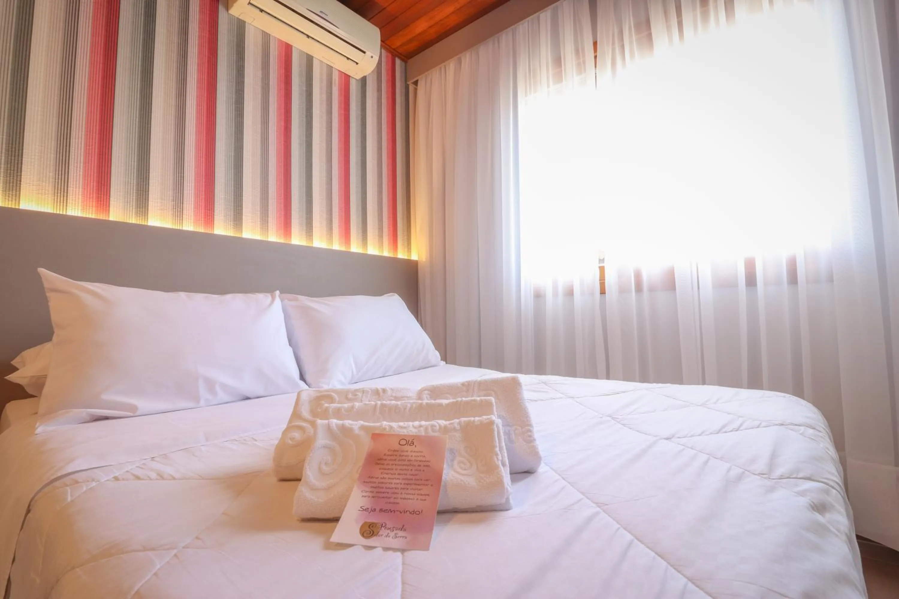 Bedroom, Bed in Pousada Solar Viena