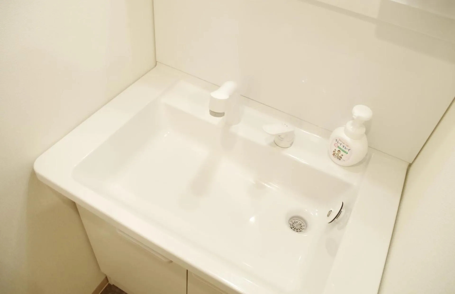 Photo of the whole room in Hotel Cocoro Inn Asakusa Kuramae