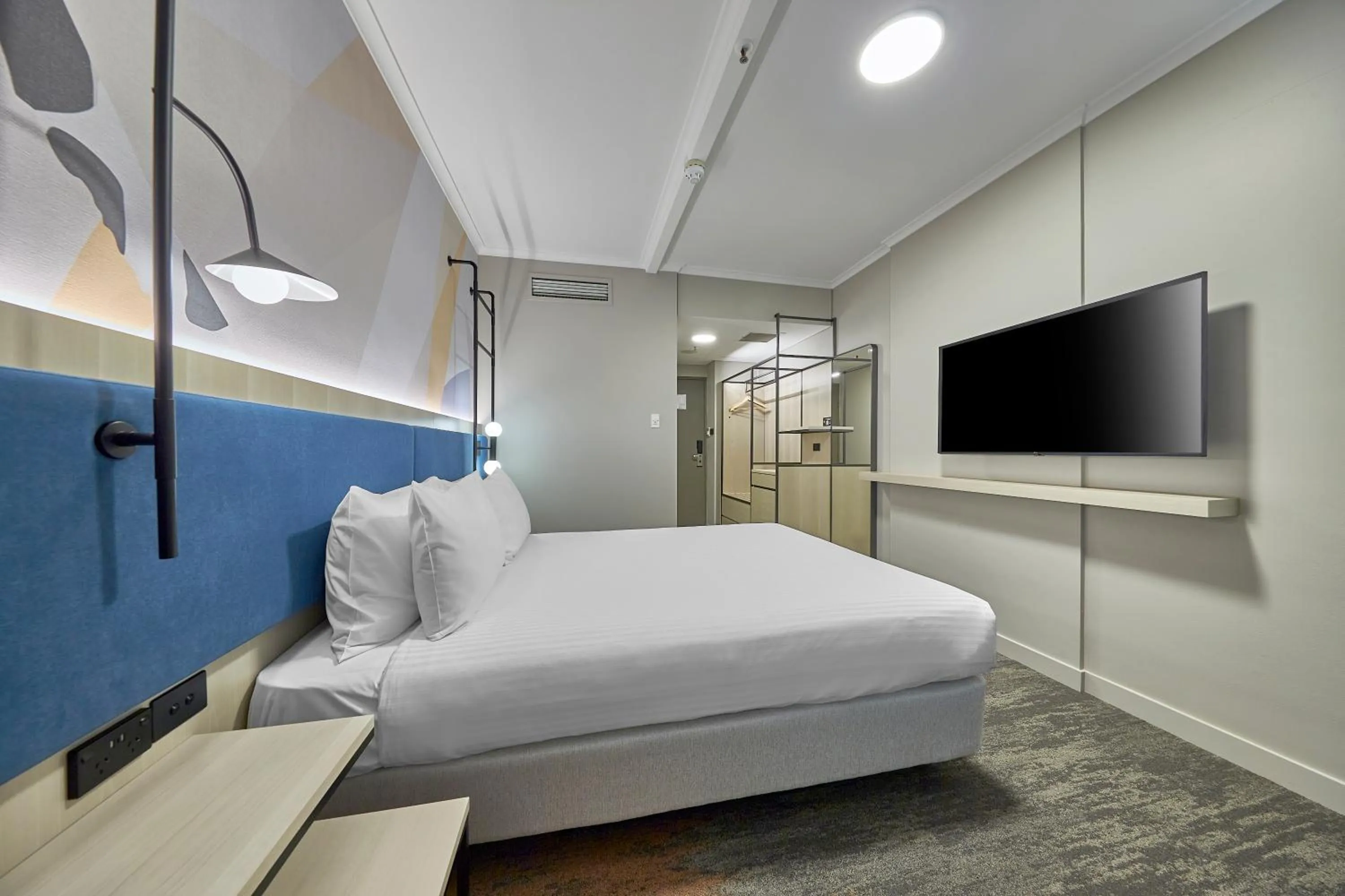 Bedroom, Bed in ibis Perth