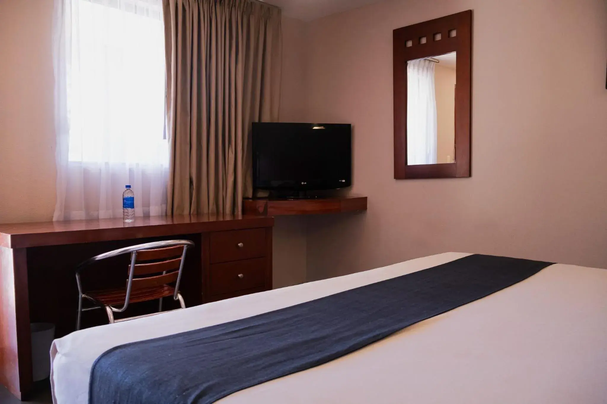 Bedroom, Bed in Hotel Panamerican Bedroom, Bed in Hotel Panamerican