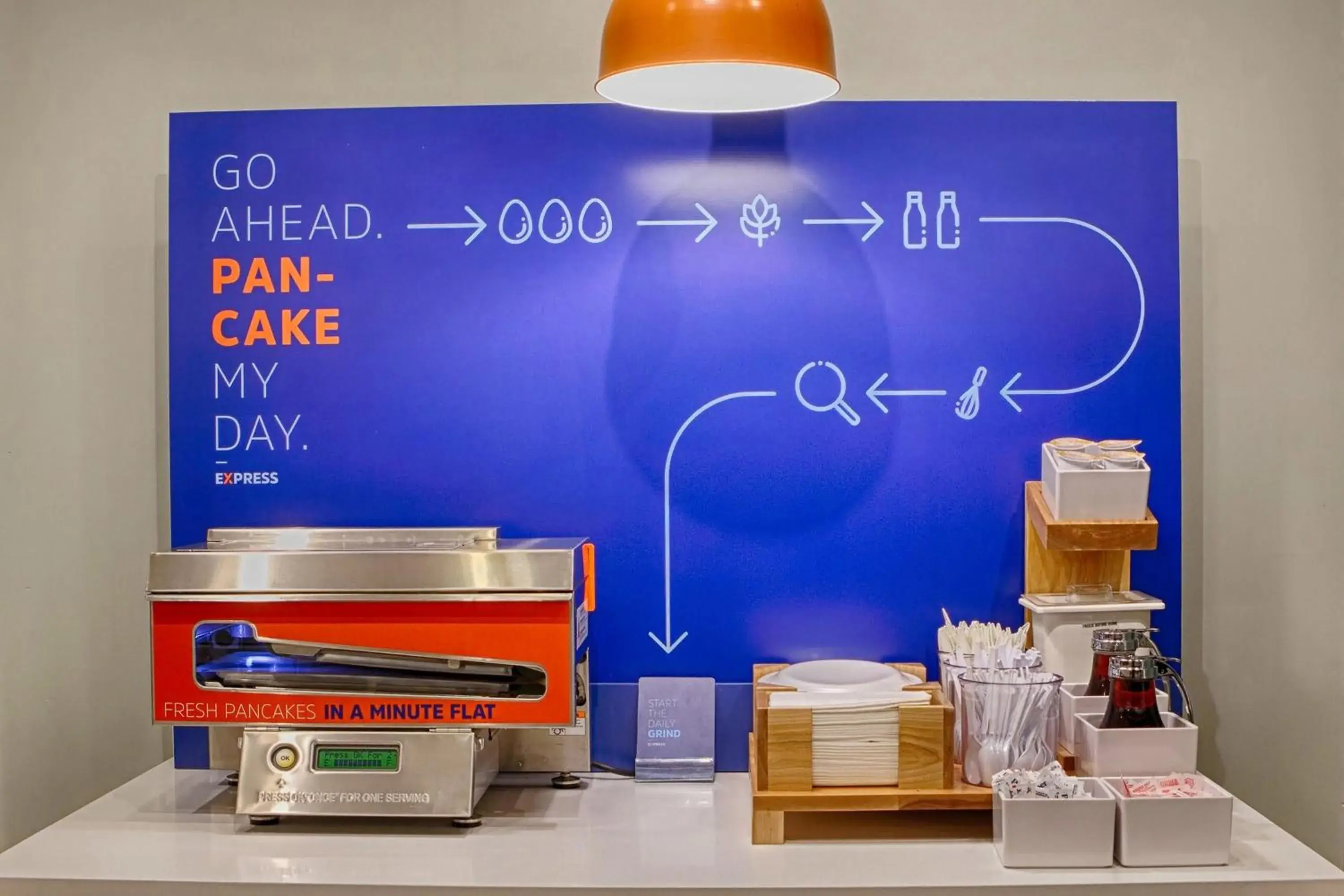 Breakfast in Holiday Inn Express - Neptune by IHG Breakfast in Holiday Inn Express - Neptune by IHG