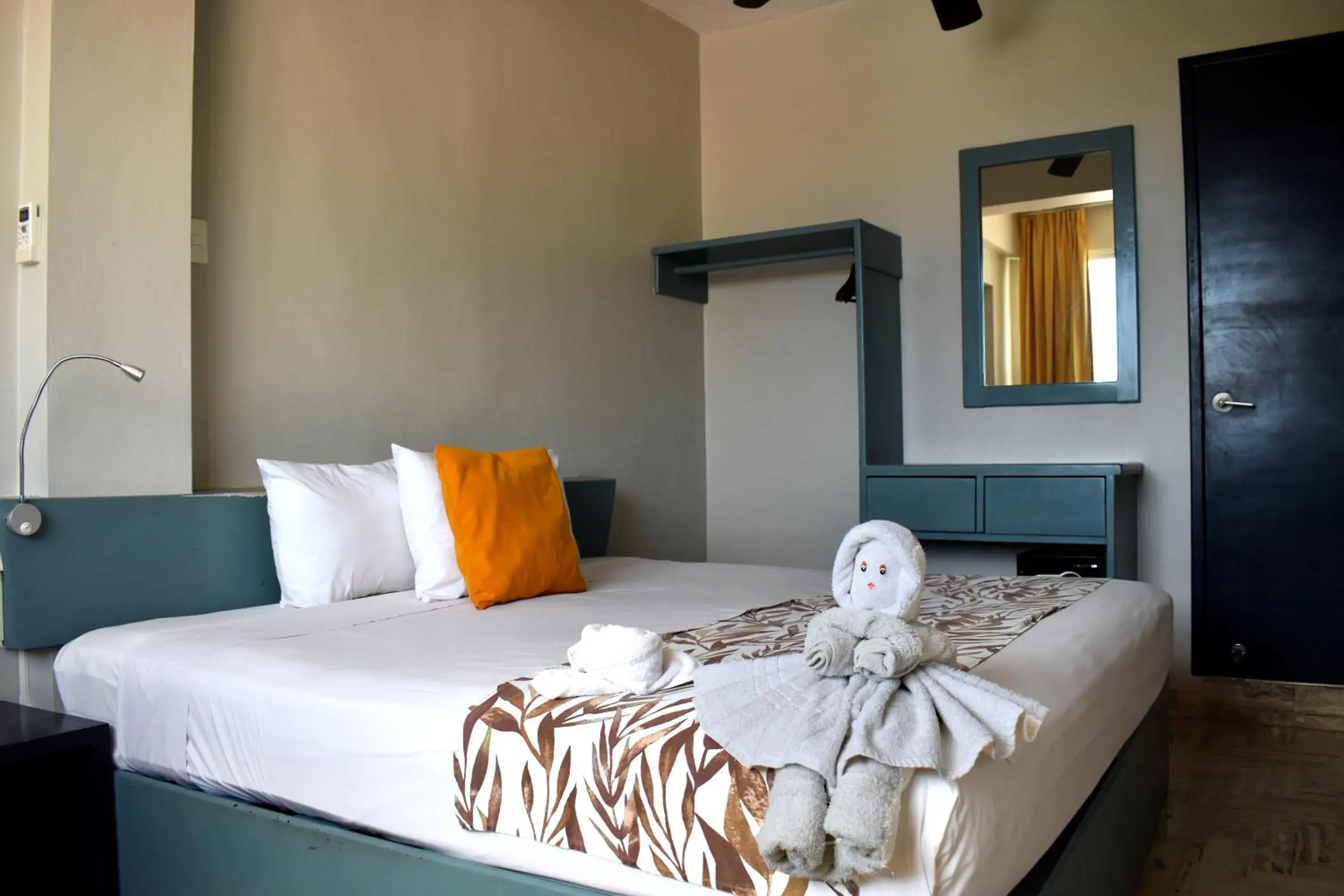 Bed in "5th Av" Sol del Caribe Apart Hotel Bed in "5th Av" Sol del Caribe Apart Hotel