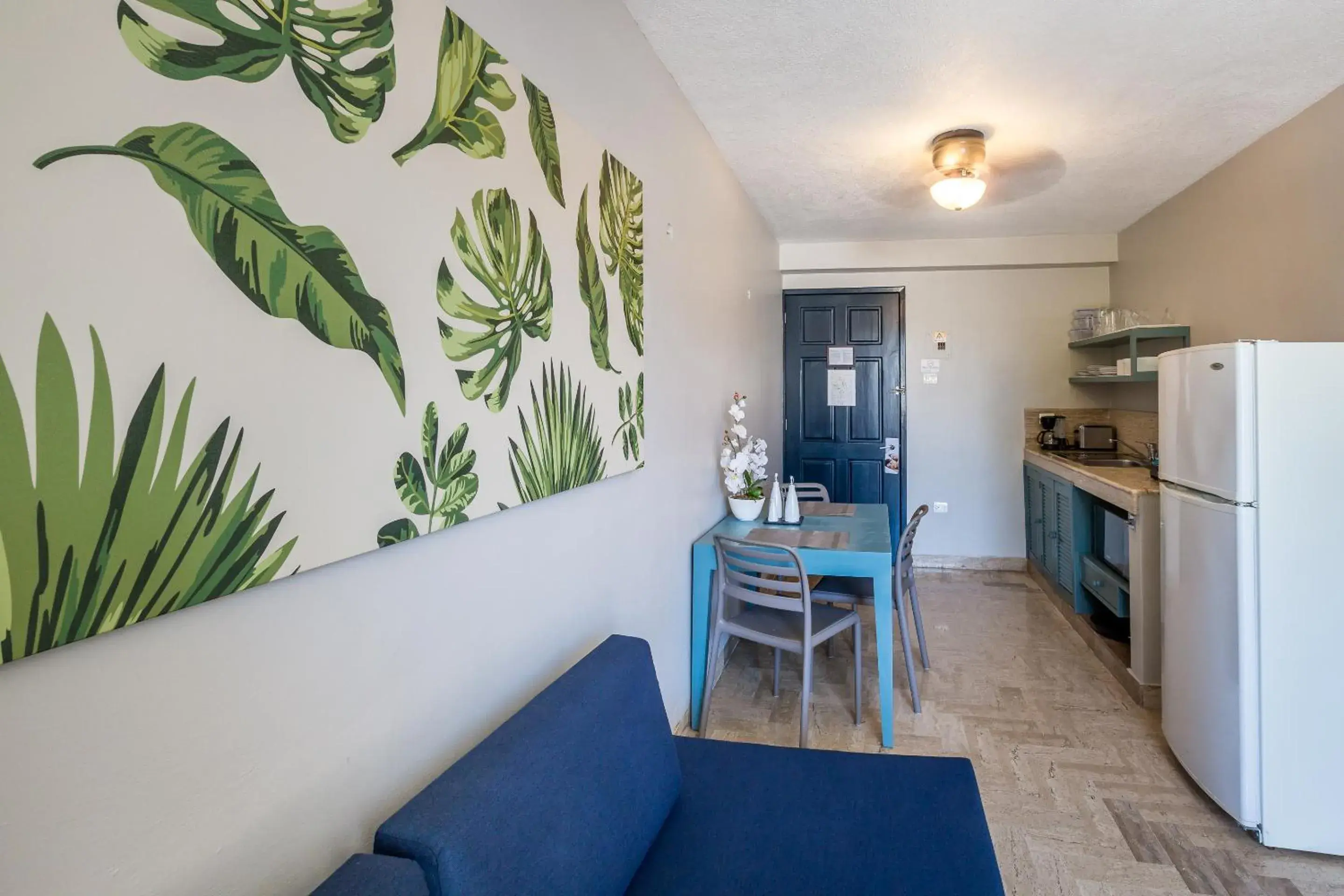 Dining area in "5th Av" Sol del Caribe Apart Hotel Dining area in "5th Av" Sol del Caribe Apart Hotel