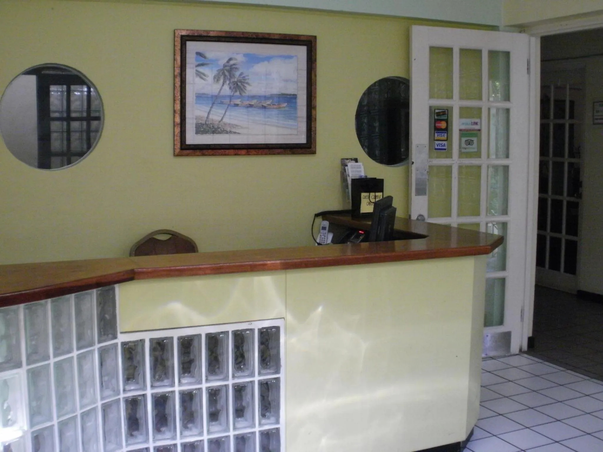 Lobby or reception in Pineapple Court Hotel