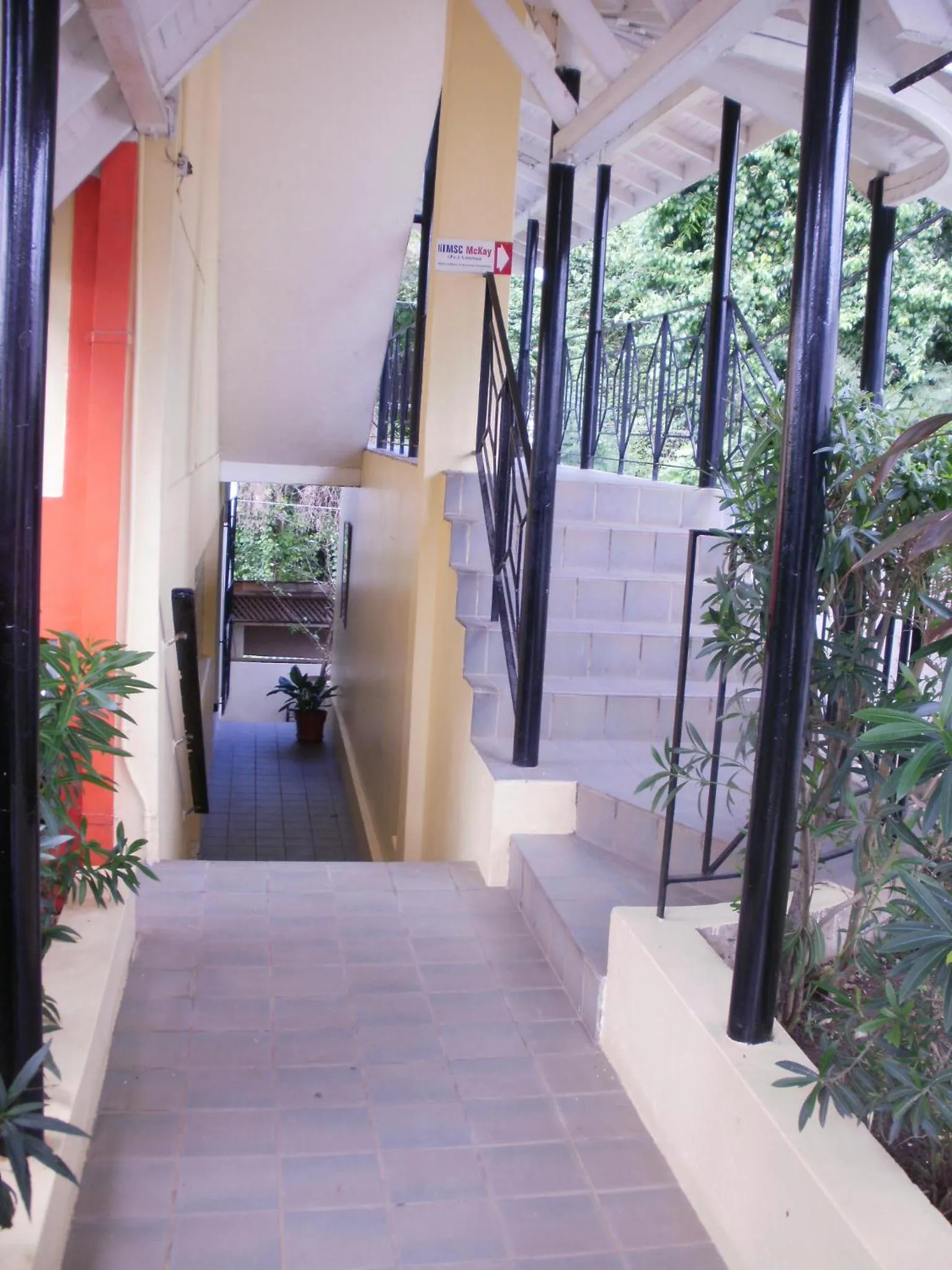 Property building in Pineapple Court Hotel