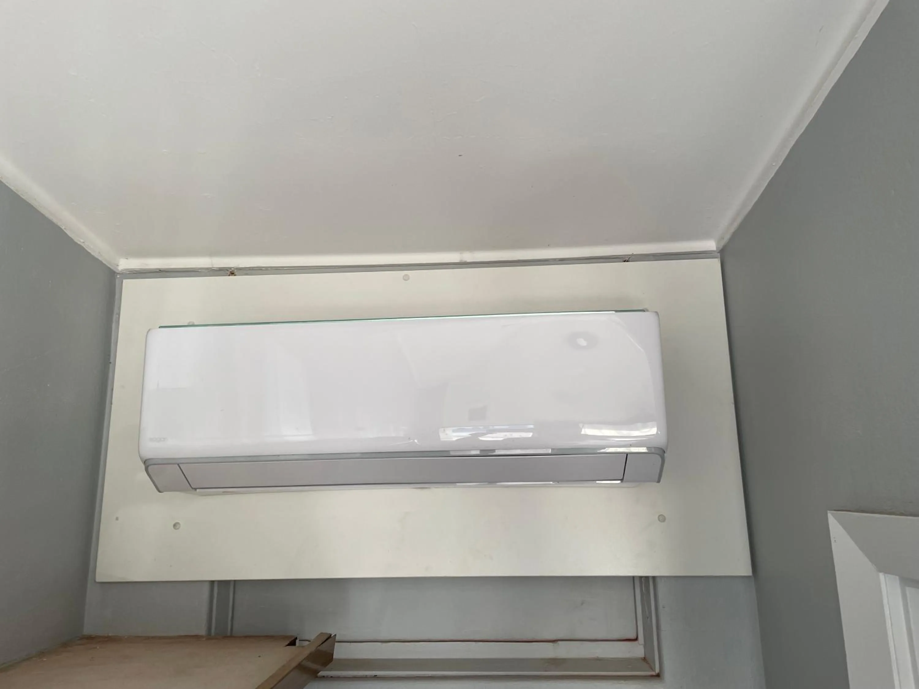 County Lodge Motor Inn