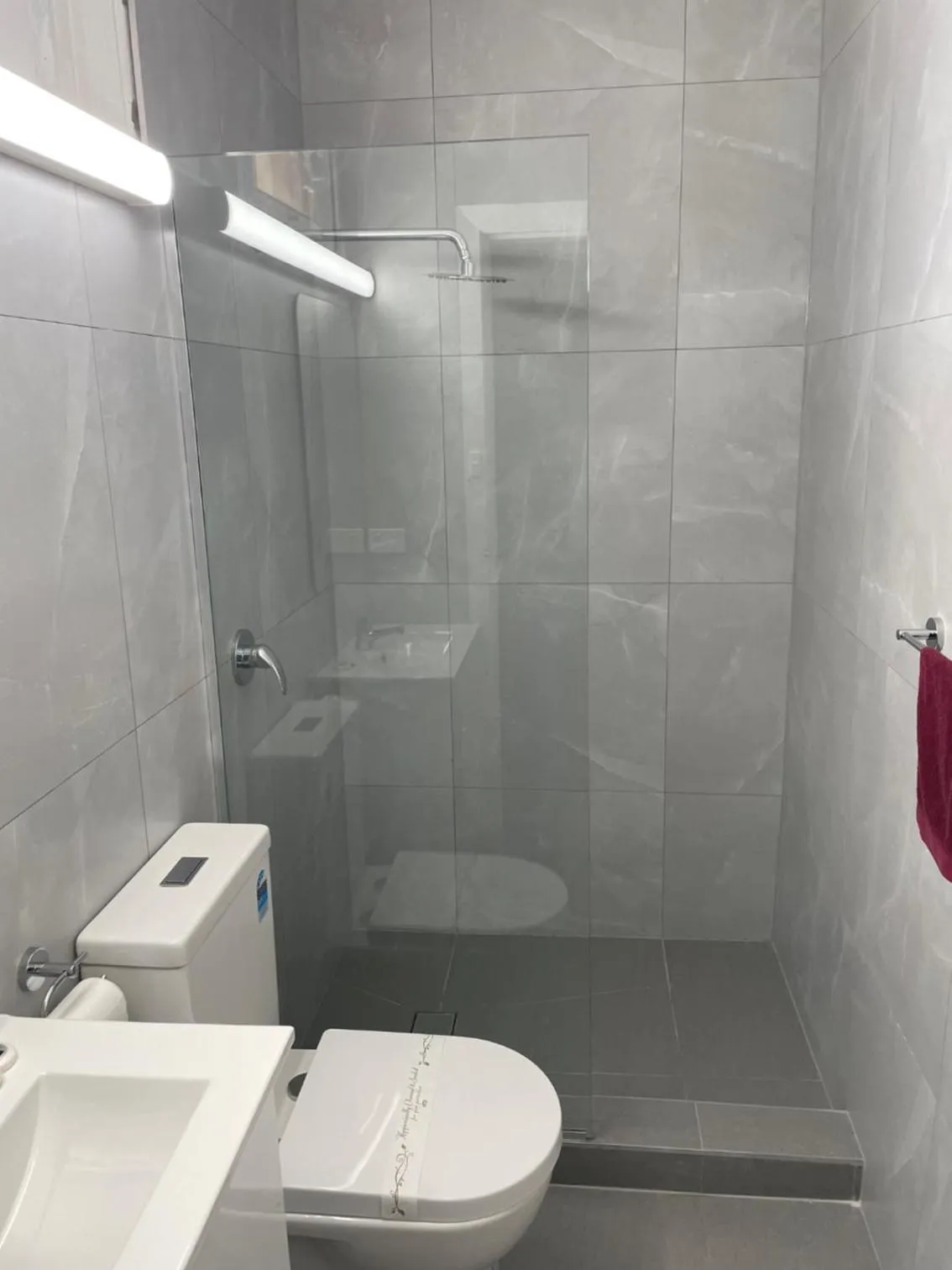 County Lodge Motor Inn