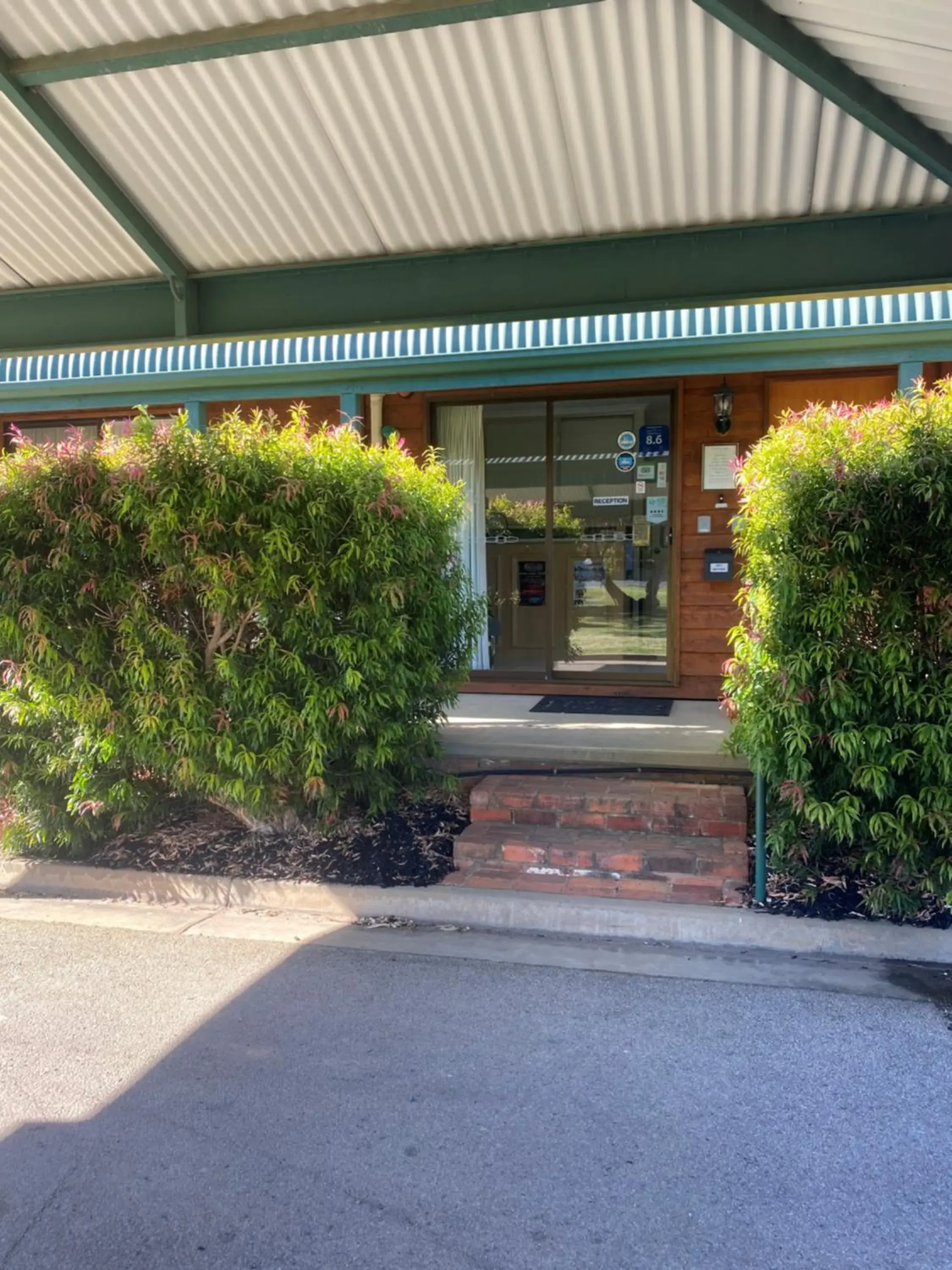 Lobby or reception in Deniliquin Country Club Motor Inn Lobby or reception in Deniliquin Country Club Motor Inn