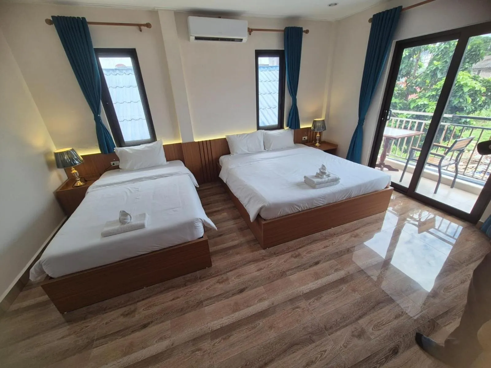 Bed in Hoang Kim Hotel