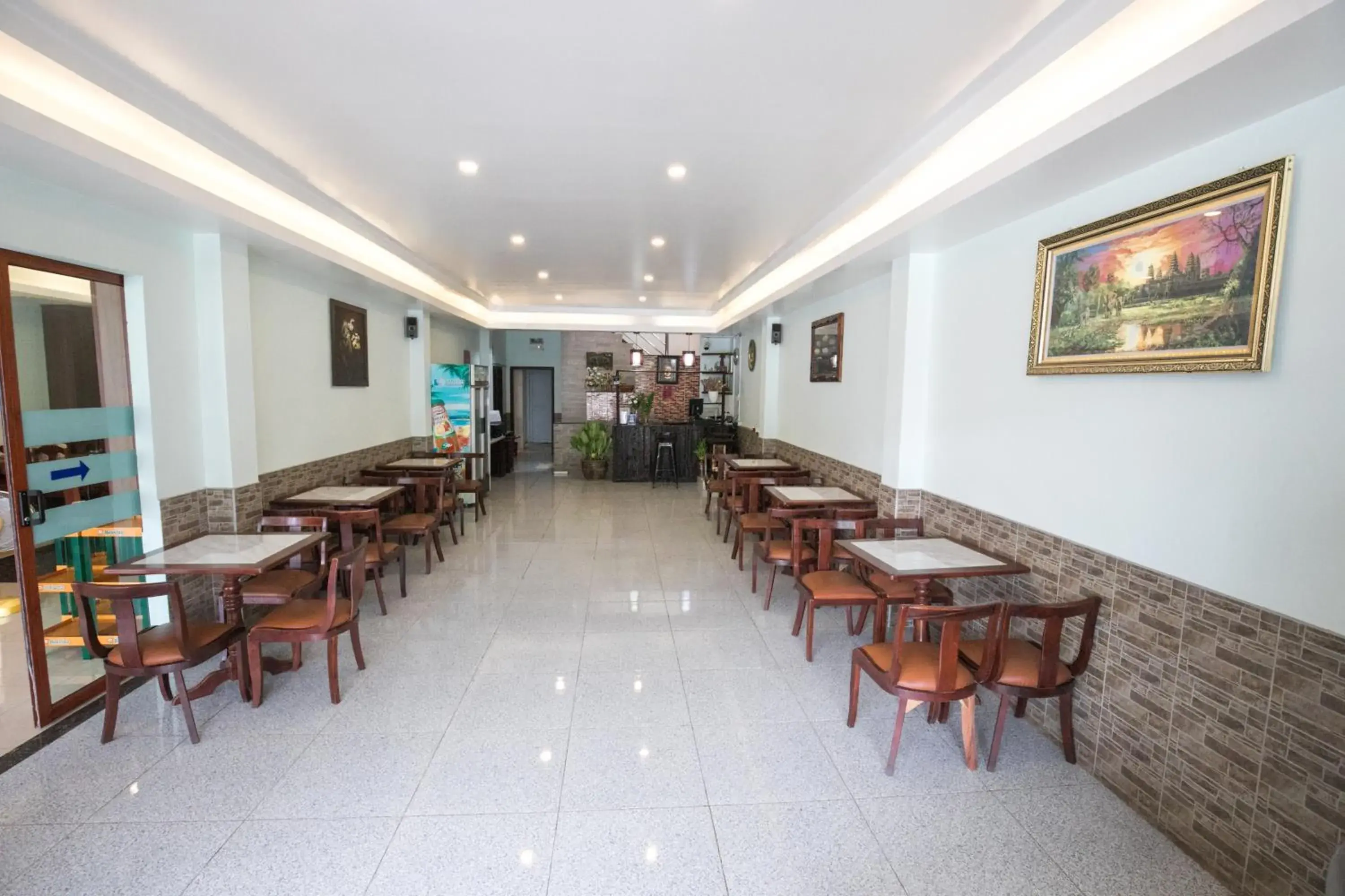 Restaurant/places to eat in Hoang Kim Hotel Restaurant/places to eat in Hoang Kim Hotel