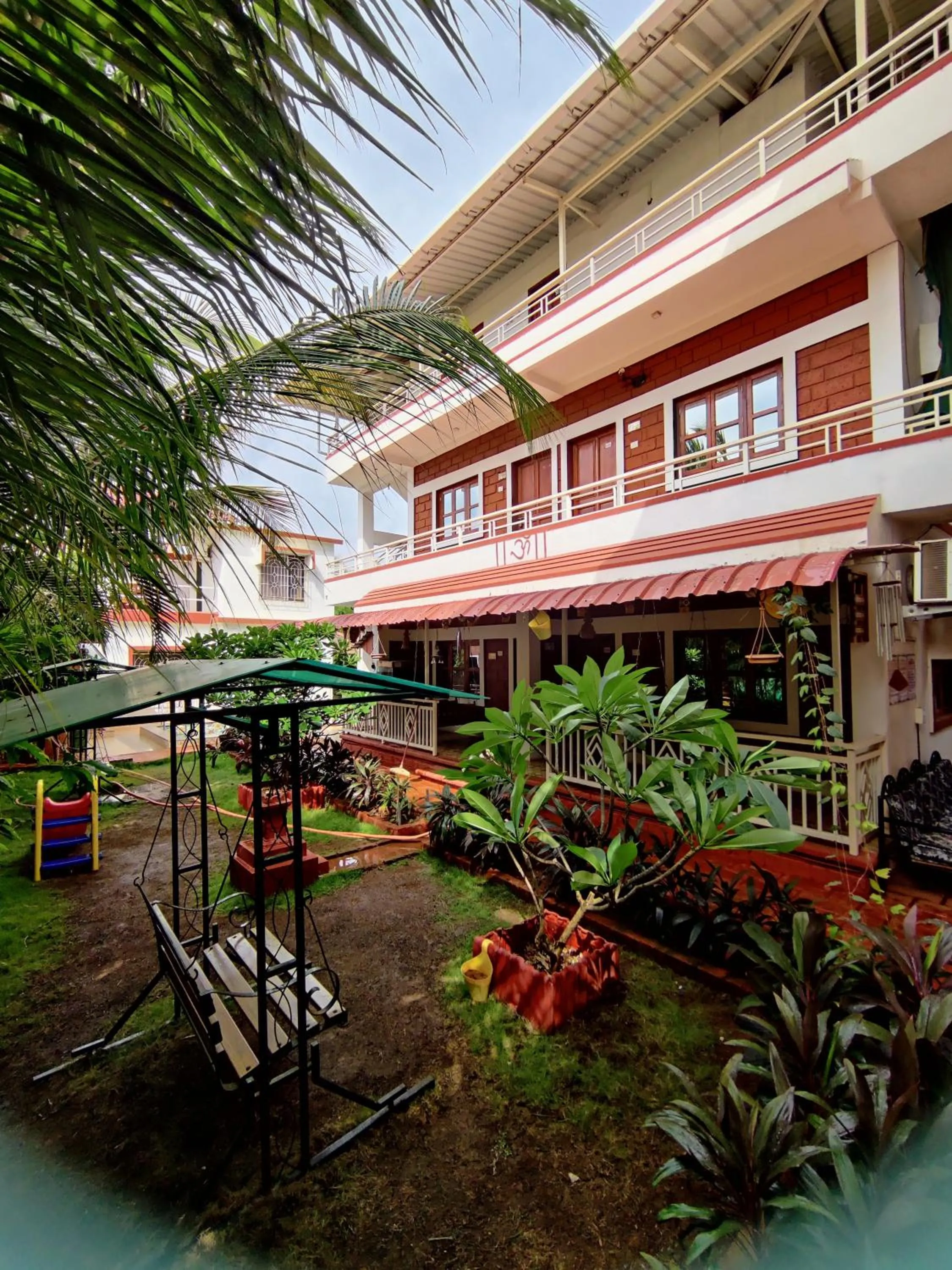 Property building in Redstone House by Oxystays Hospitality