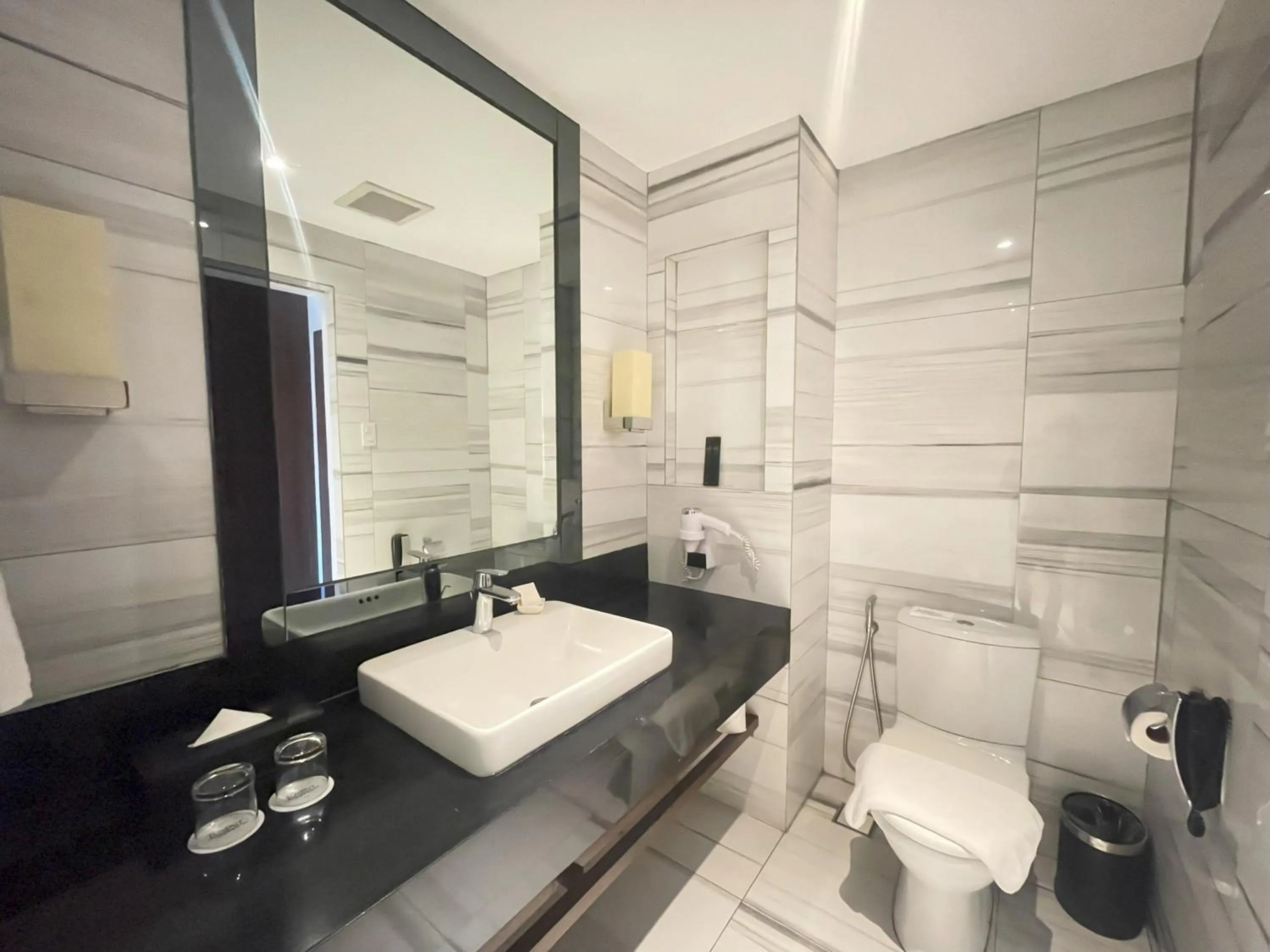 Bathroom in Luxent Hotel