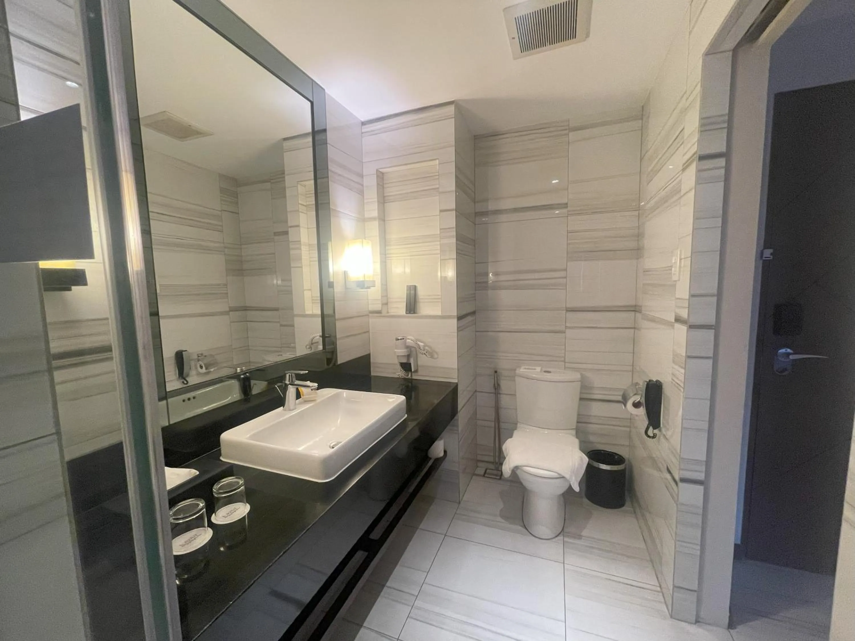 Bathroom in Luxent Hotel