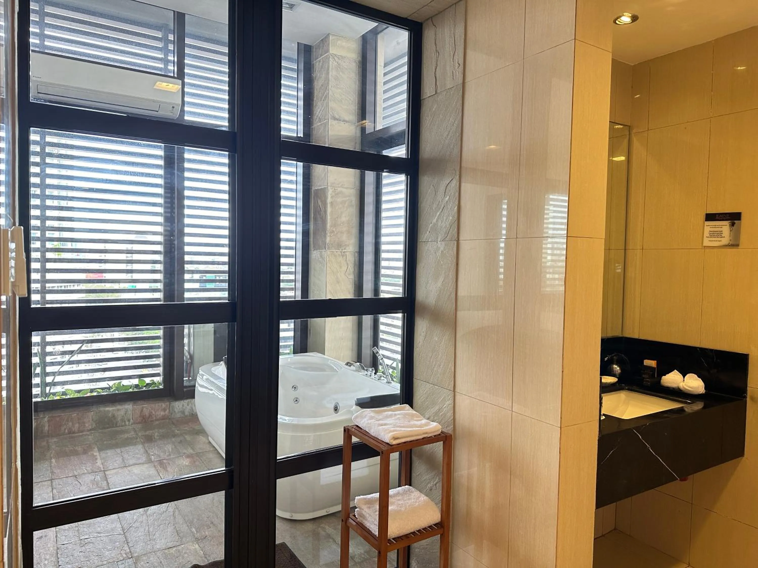 Bath in Luxent Hotel