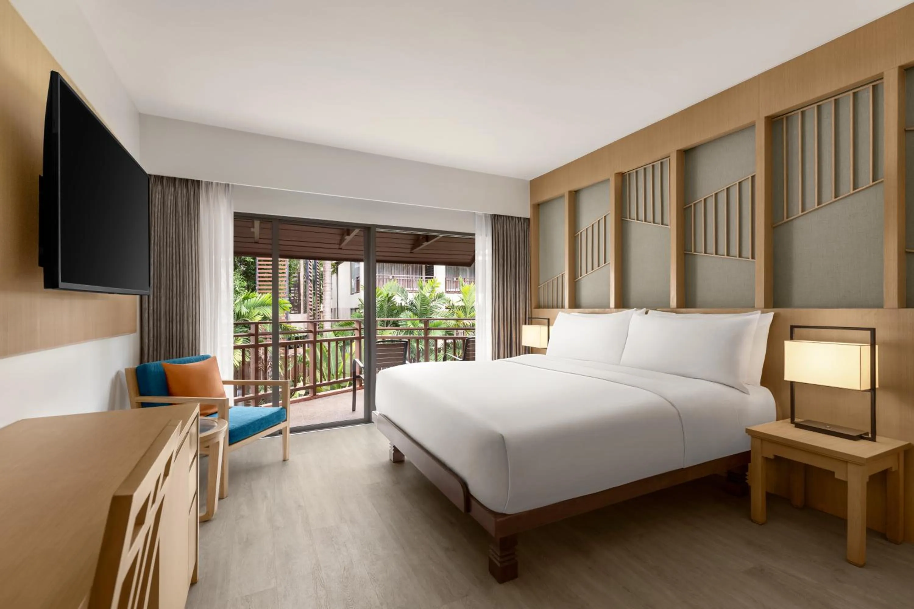 Bed in Patong Merlin Hotel - SHA Plus