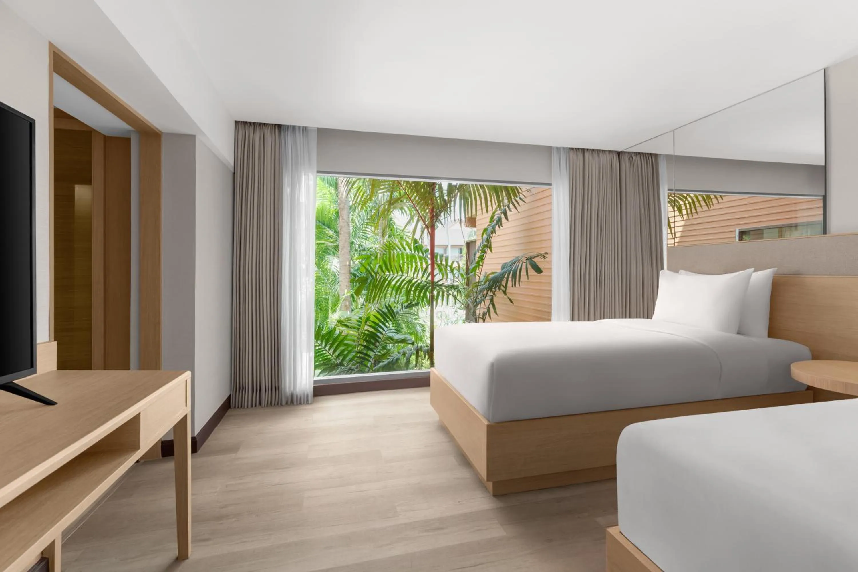 Bedroom, Bed in Courtyard by Marriott Phuket, Patong Beach Resort