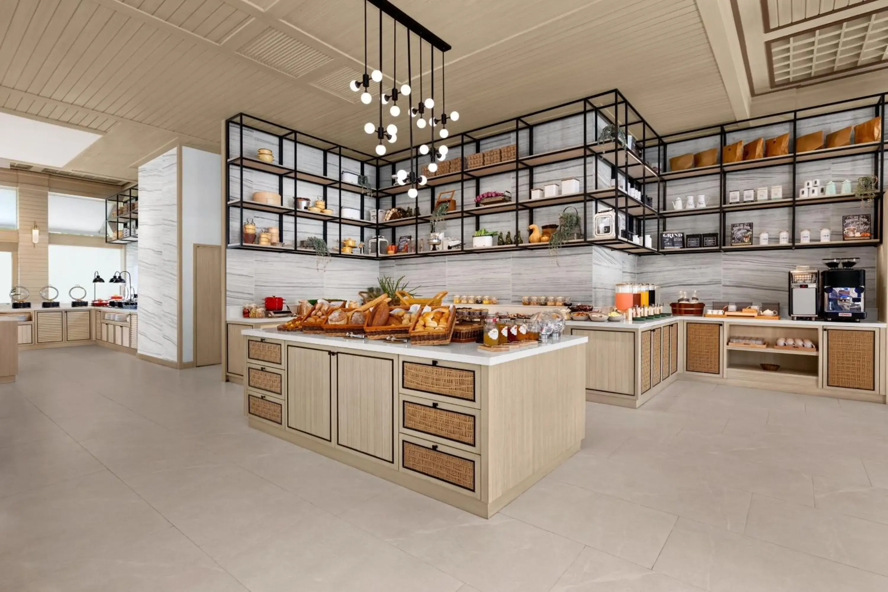 Restaurant/places to eat, Kitchen/Kitchenette in Patong Merlin Hotel - SHA Plus Restaurant/places to eat, Kitchen/Kitchenette in Patong Merlin Hotel - SHA Plus