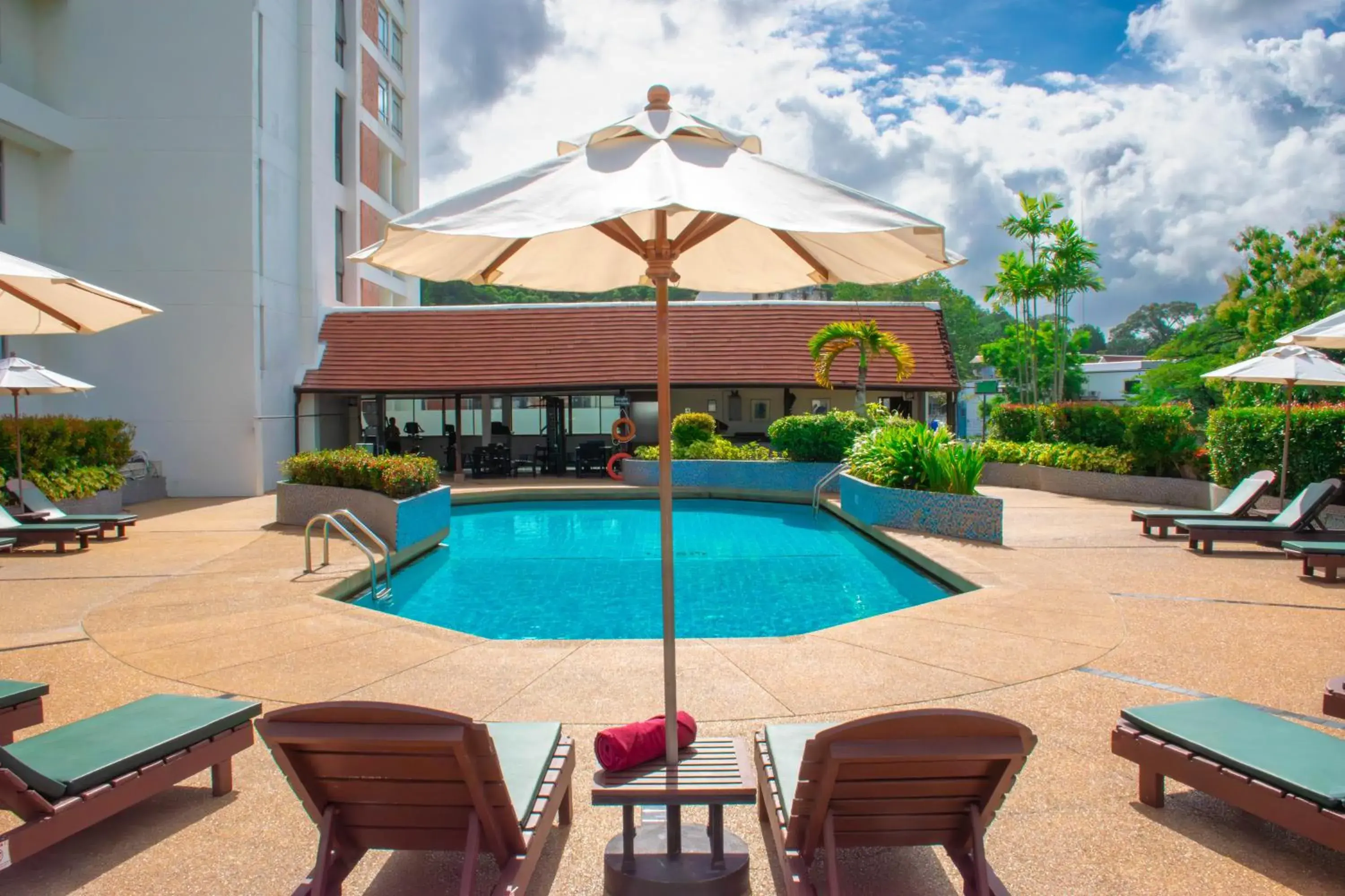 Swimming pool in Phuket Merlin Hotel Swimming pool in Phuket Merlin Hotel