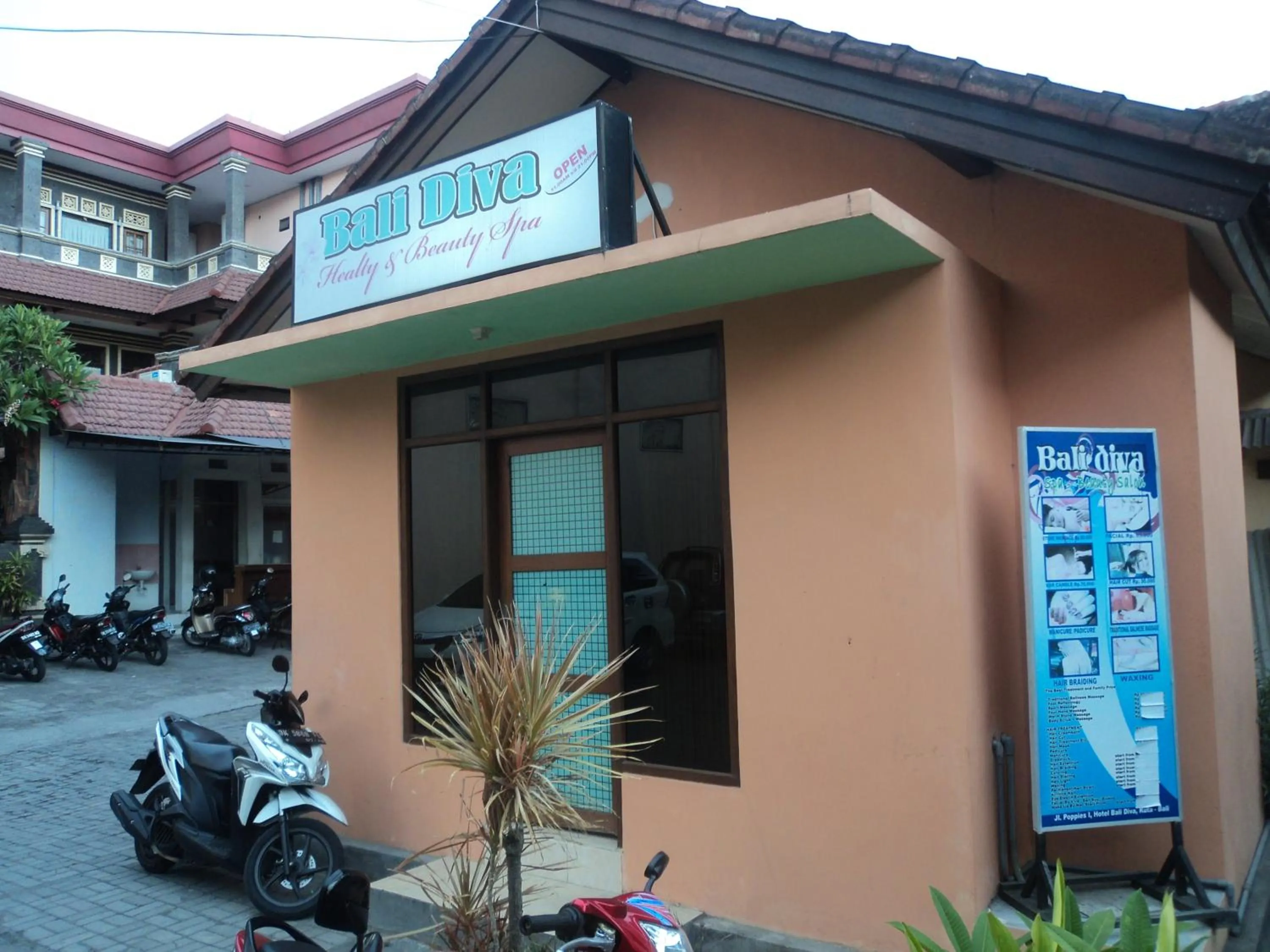 On-site shops in Bali Diva Hotel Kuta