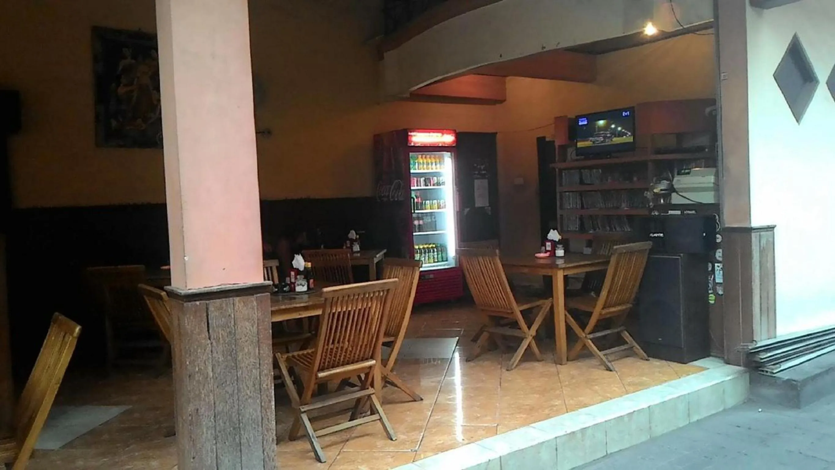 Restaurant/places to eat in Bali Diva Hotel Kuta