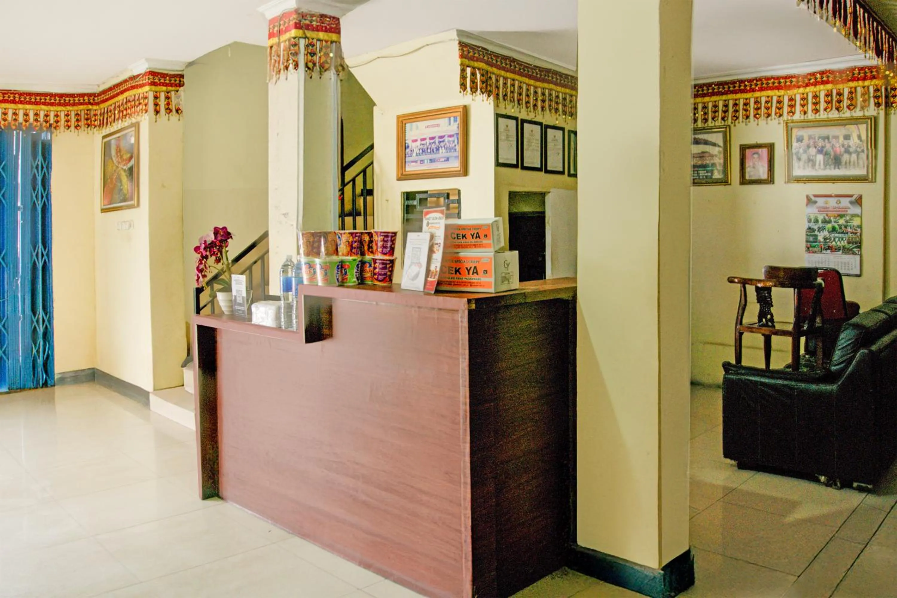 Lobby or reception in Hotel O Angkatan 45 Near Istana Gubernur Formerly Maleo Hotel