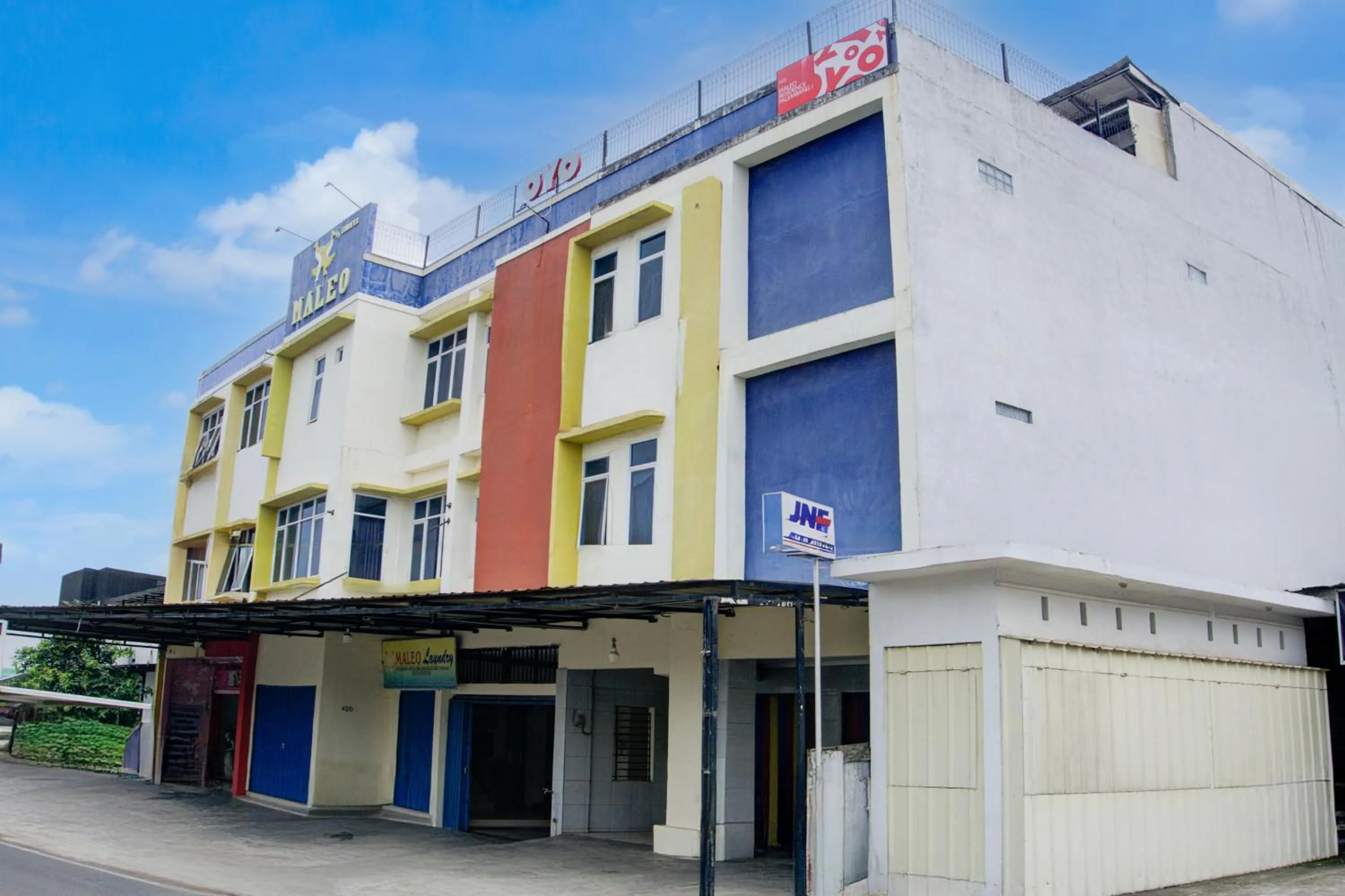 Property building in Hotel O Angkatan 45 Near Istana Gubernur Formerly Maleo Hotel