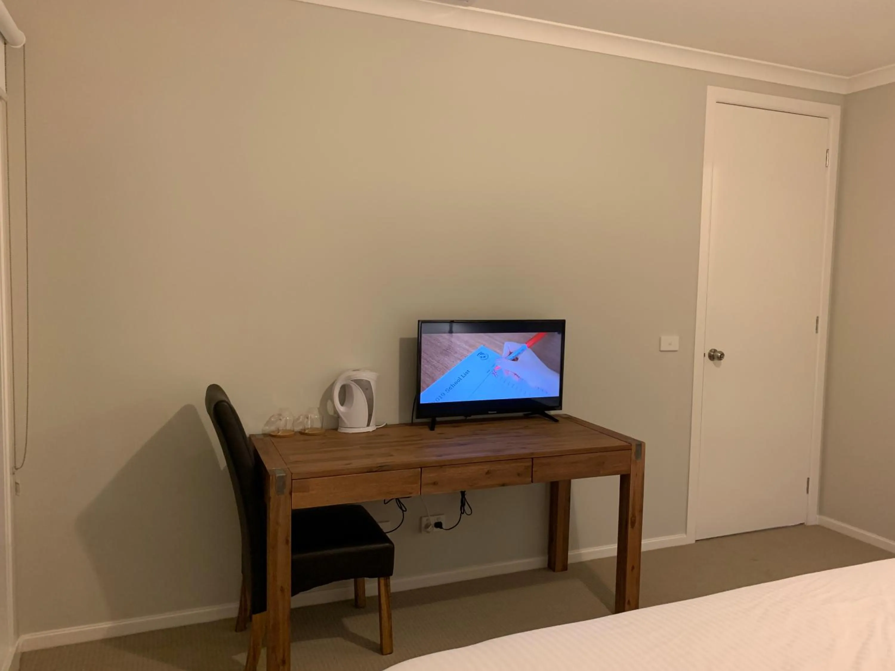 TV and multimedia, Bed in Apple House Truganina