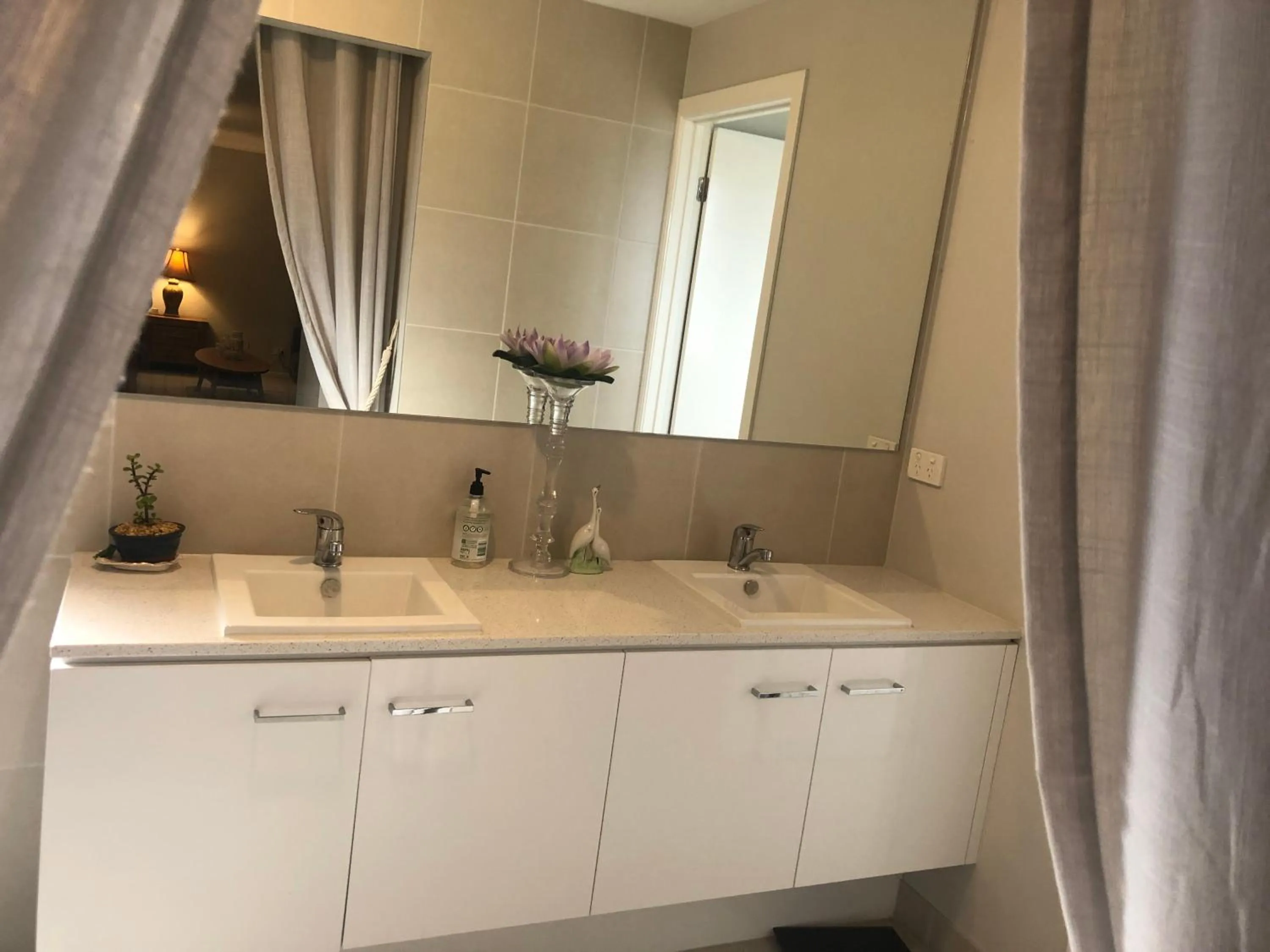 Bathroom in Apple House Truganina