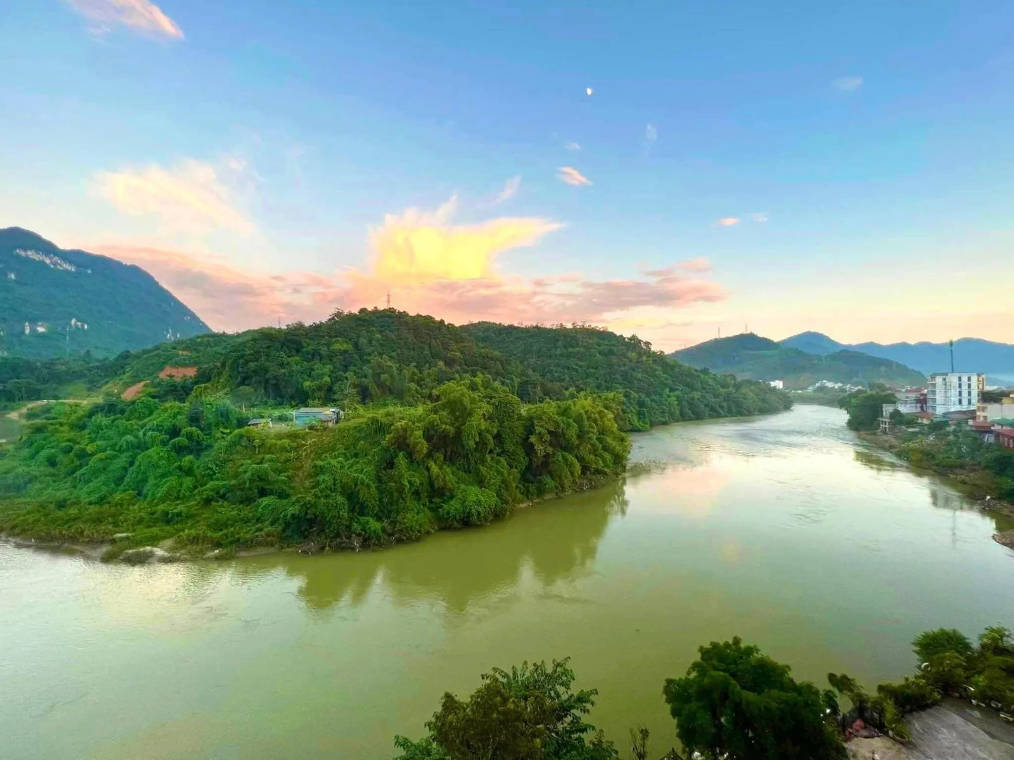 Day in Phoenix Hotel Hà Giang