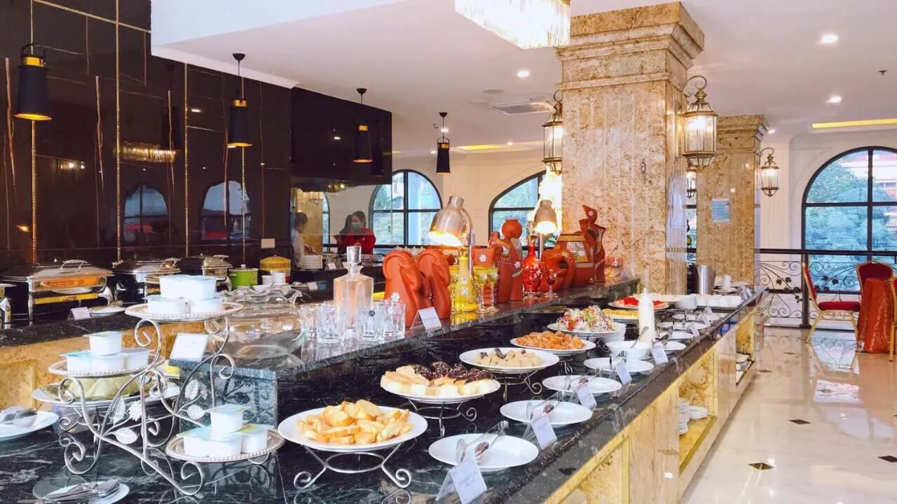 Food and drinks in Phoenix Hotel Hà Giang