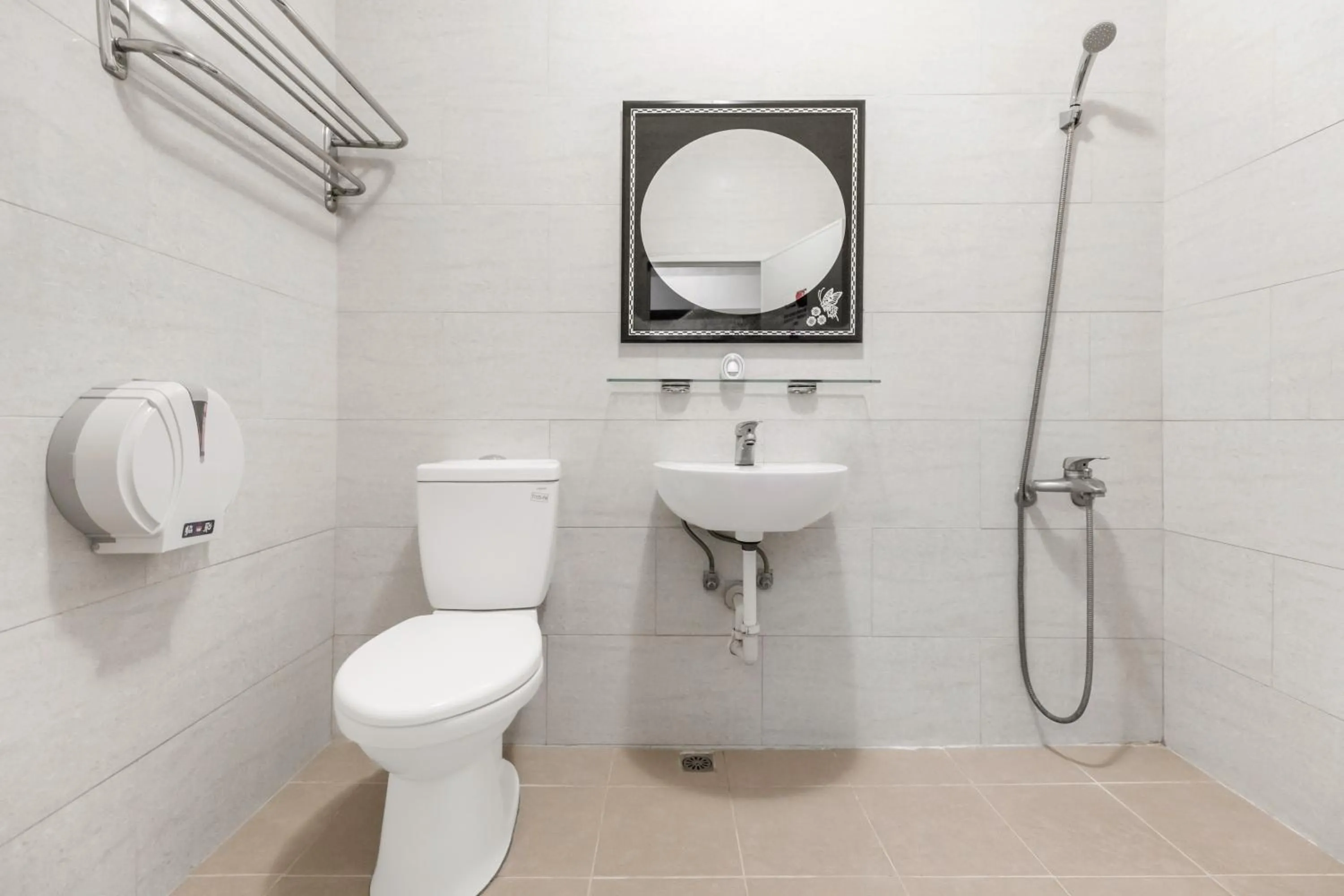 Shower in Rich House B&B